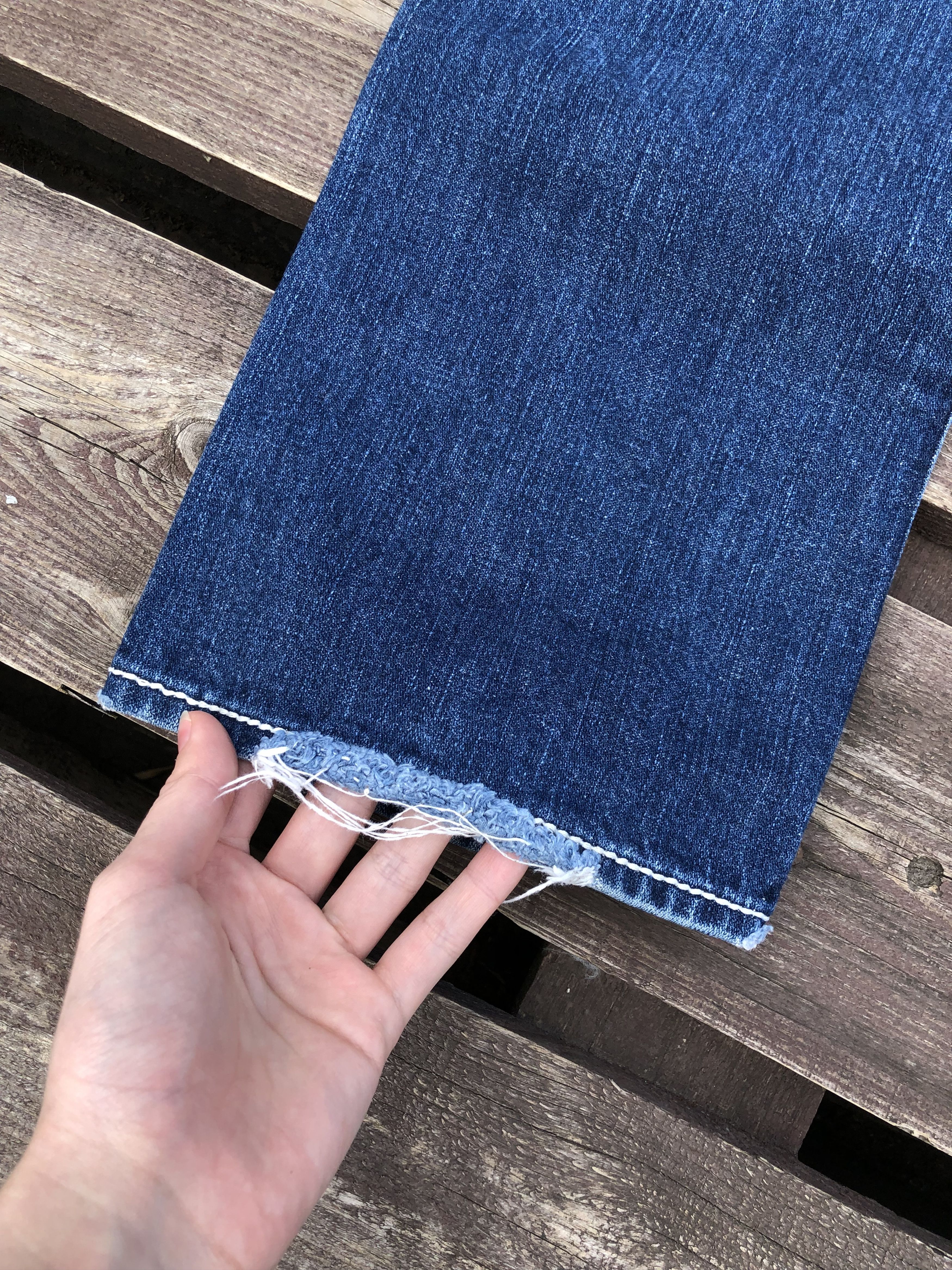 True Religion True Religion Y2K Vintage Johnny Big T Denim Jeans Size 27 Size 27" / US 4 / IT 40 - 19 Thumbnail
