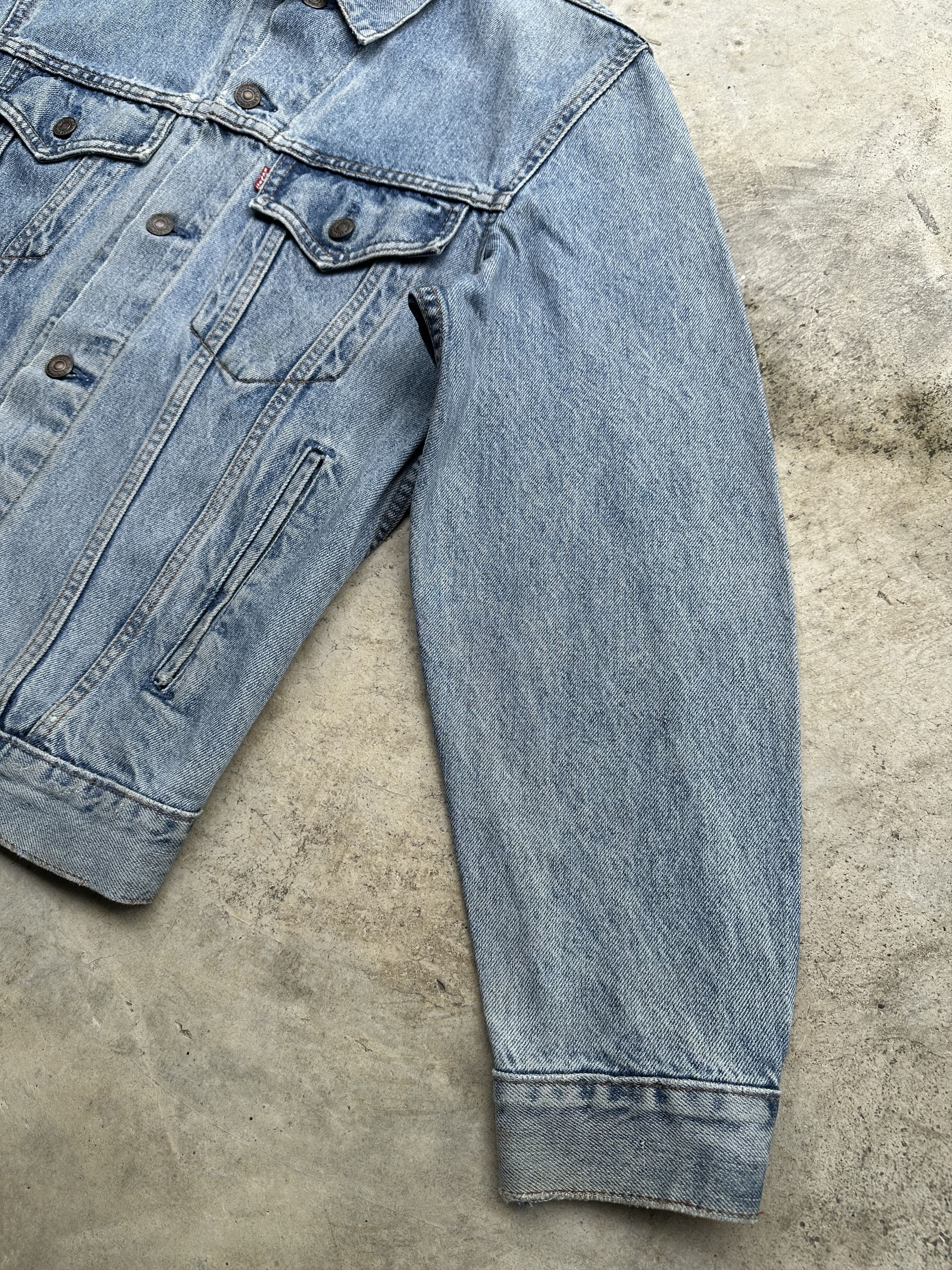 Levi's Vintage Levi’s Trucker Jacket Lot 75506 Distressed Jeans Size US M / EU 48-50 / 2 - 7 Thumbnail