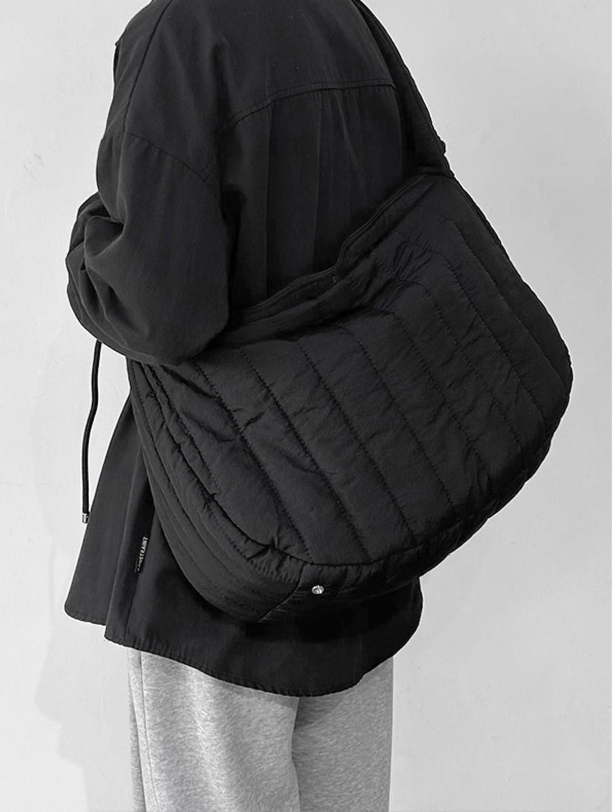 Other Stylish Black Quilted Sling Bag Size ONE SIZE - 1 Thumbnail
