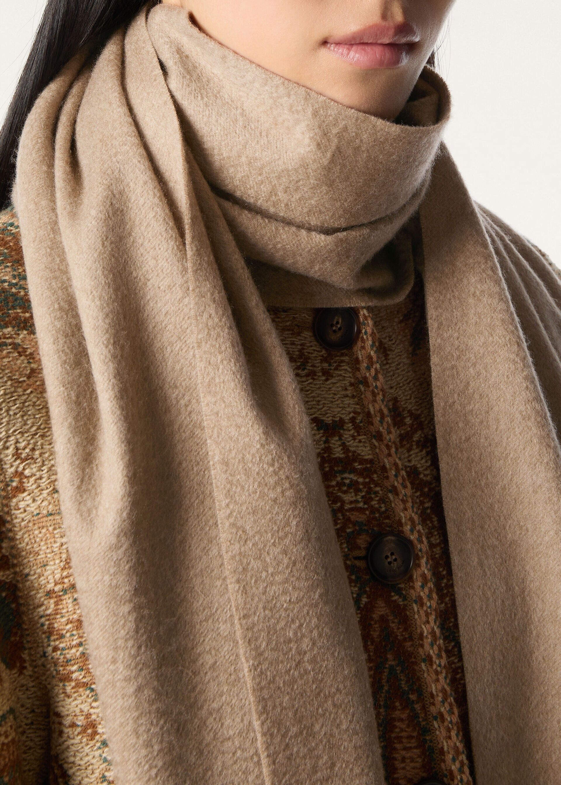 Loro Piana os11x0426 FAO3766 Size: OS / Grande Unita Scarf Desert Rose Size ONE SIZE - 4 Thumbnail