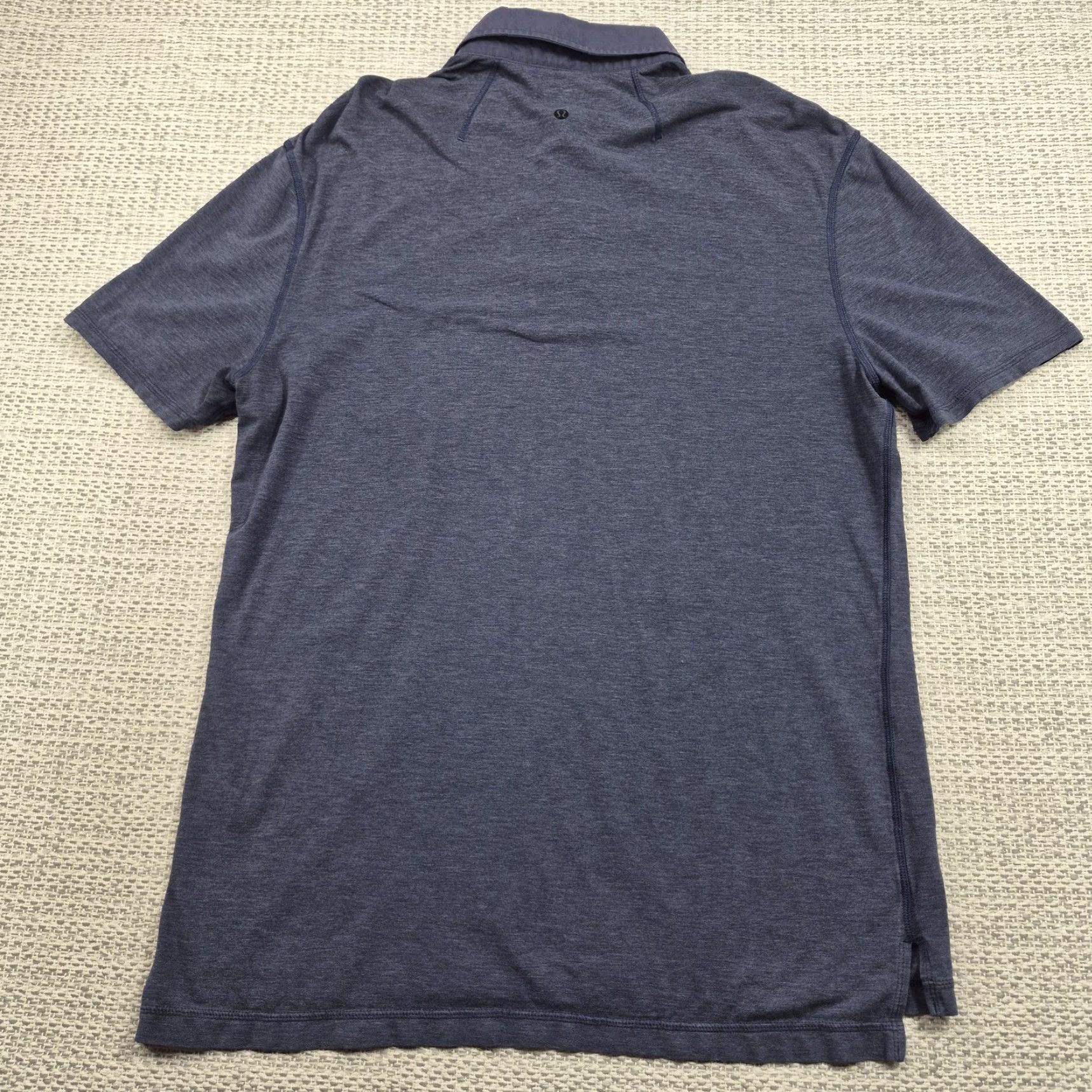 Lululemon Lululemon Polo Shirt Mens Large Blue Solid Performance Golf Tech Short Sleeve Shirt Mens Large Blue Solid Size US L / EU 52-54 / 3 - 4 Thumbnail