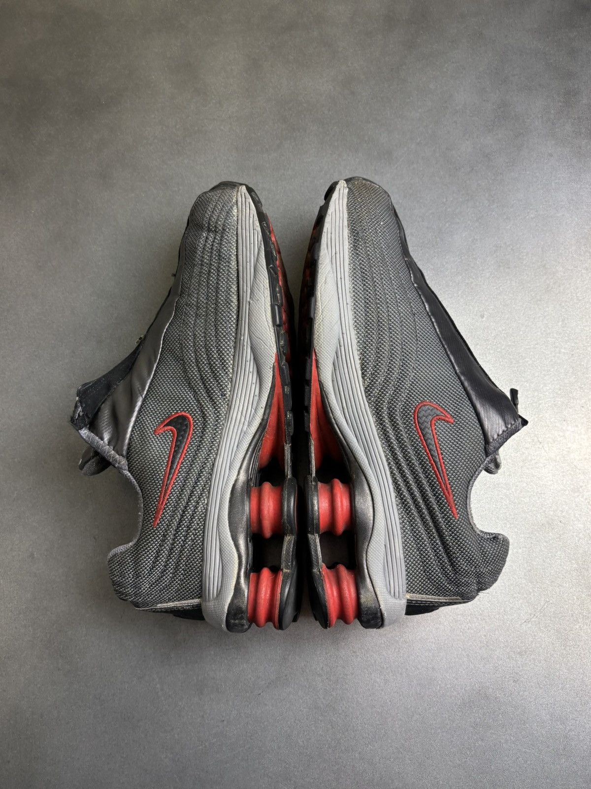 Nike × Vintage 2001 Nike Shox R4+ OG Vintage Nike Shox Zipper 104311-001 US Size US 9 / EU 42 - 17 Thumbnail