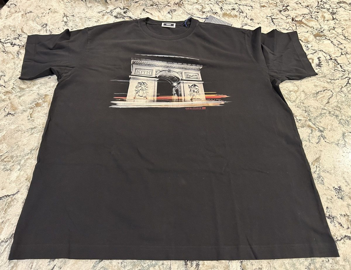 Kith Paris Arc De Triomphe XL new