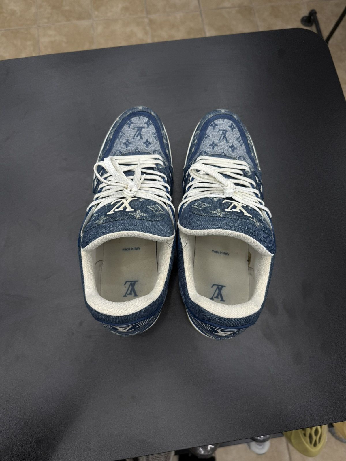 Louis Vuitton Louis Vuitton Trainer Denim Monogram size 10LV / 11 US Size US 11 / EU 44 - 15 Thumbnail