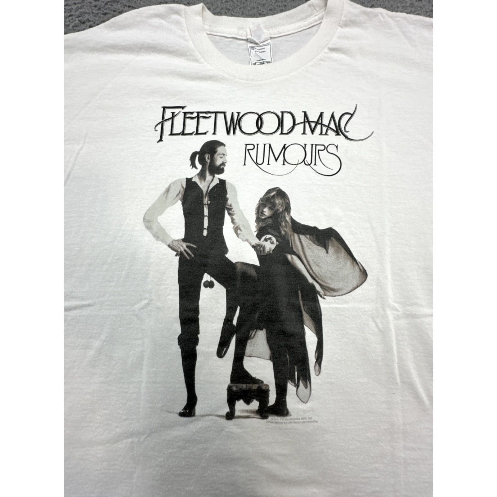 Anvil VINTAGE Fleetwood Mac Shirt Adult XL Rumours Tour 2014 White T-shirt Size US XL / EU 56 / 4 - 2 Thumbnail
