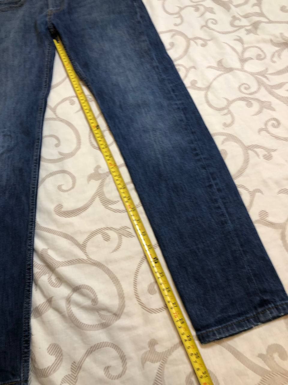Levi's Vintage Levi's Light Wash Jeans 90s Distressed Faded Size US 31 - 10 Thumbnail