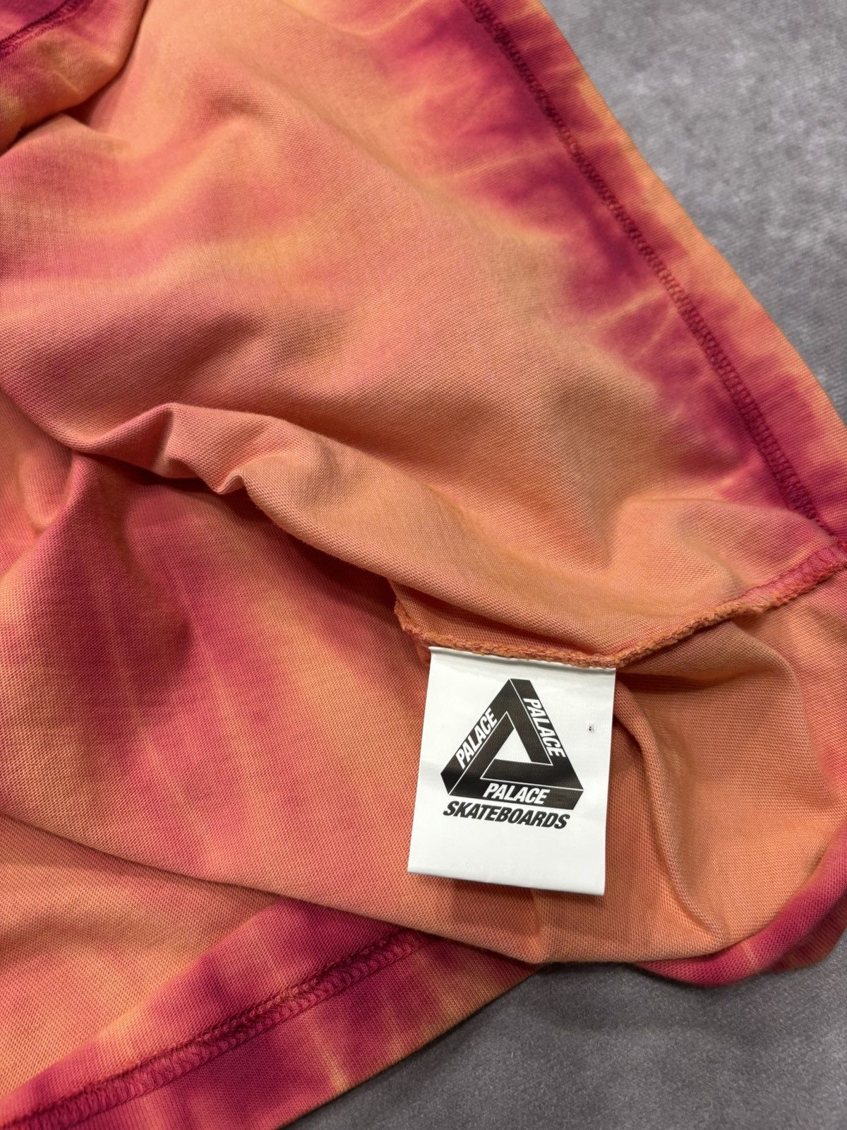 Palace Palace Finger Up T-Shirt Size US L / EU 52-54 / 3 - 3 Thumbnail