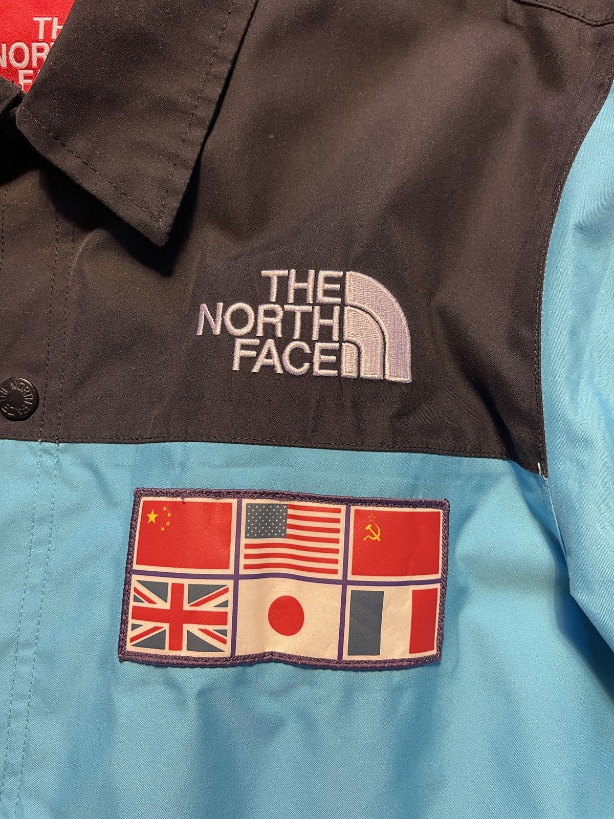 Supreme × The North Face Supreme x TNF Maps Jacket Blue Size US M / EU 48-50 / 2 - 4 Thumbnail