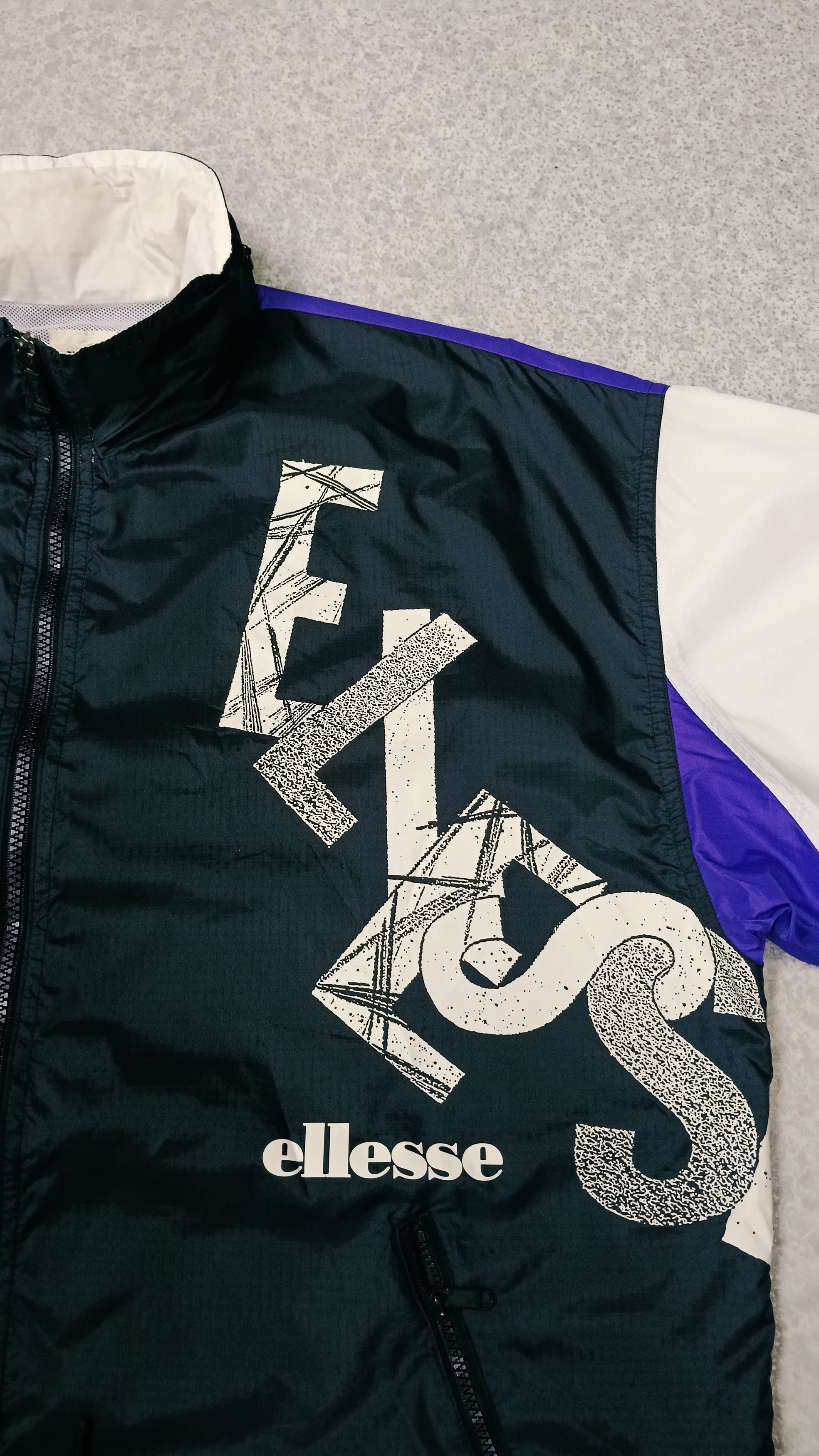 Ellesse × Vintage Rare Vintage Ellesse Windbreaker Size US L / EU 52-54 / 3 - 7 Thumbnail