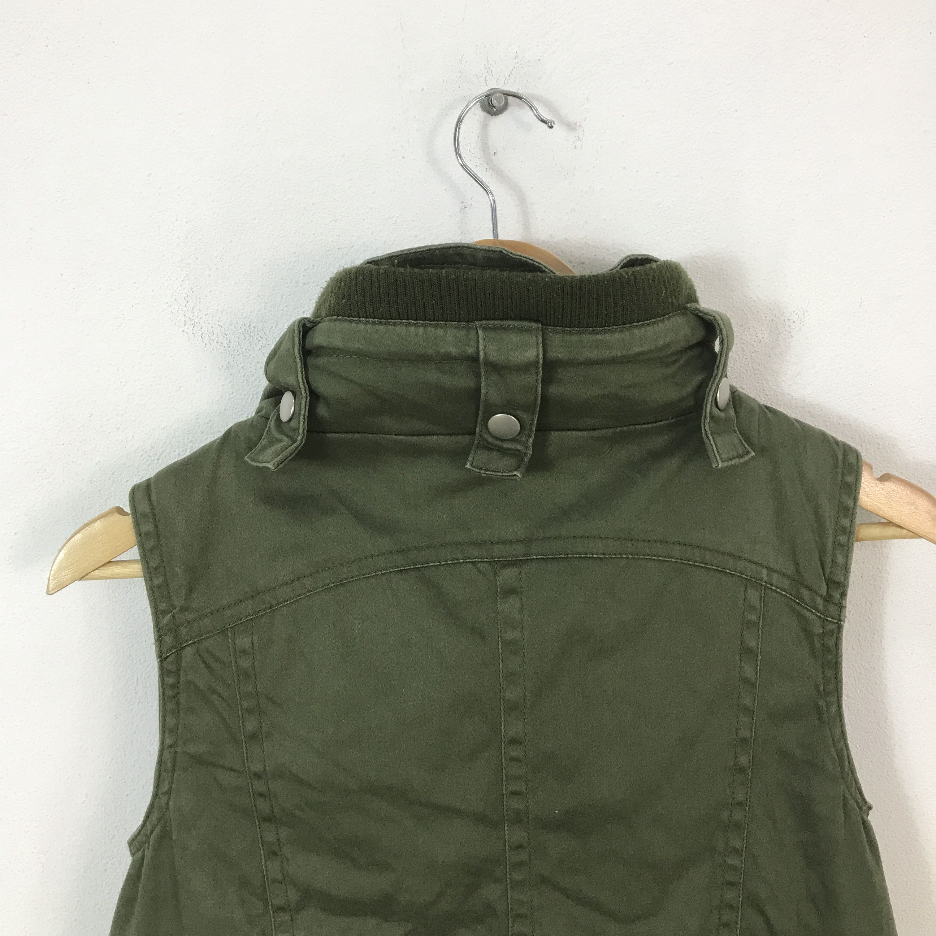 Vintage Vtg military troop bono design vest K64B13 Size US M / EU 48-50 / 2 - 4 Thumbnail