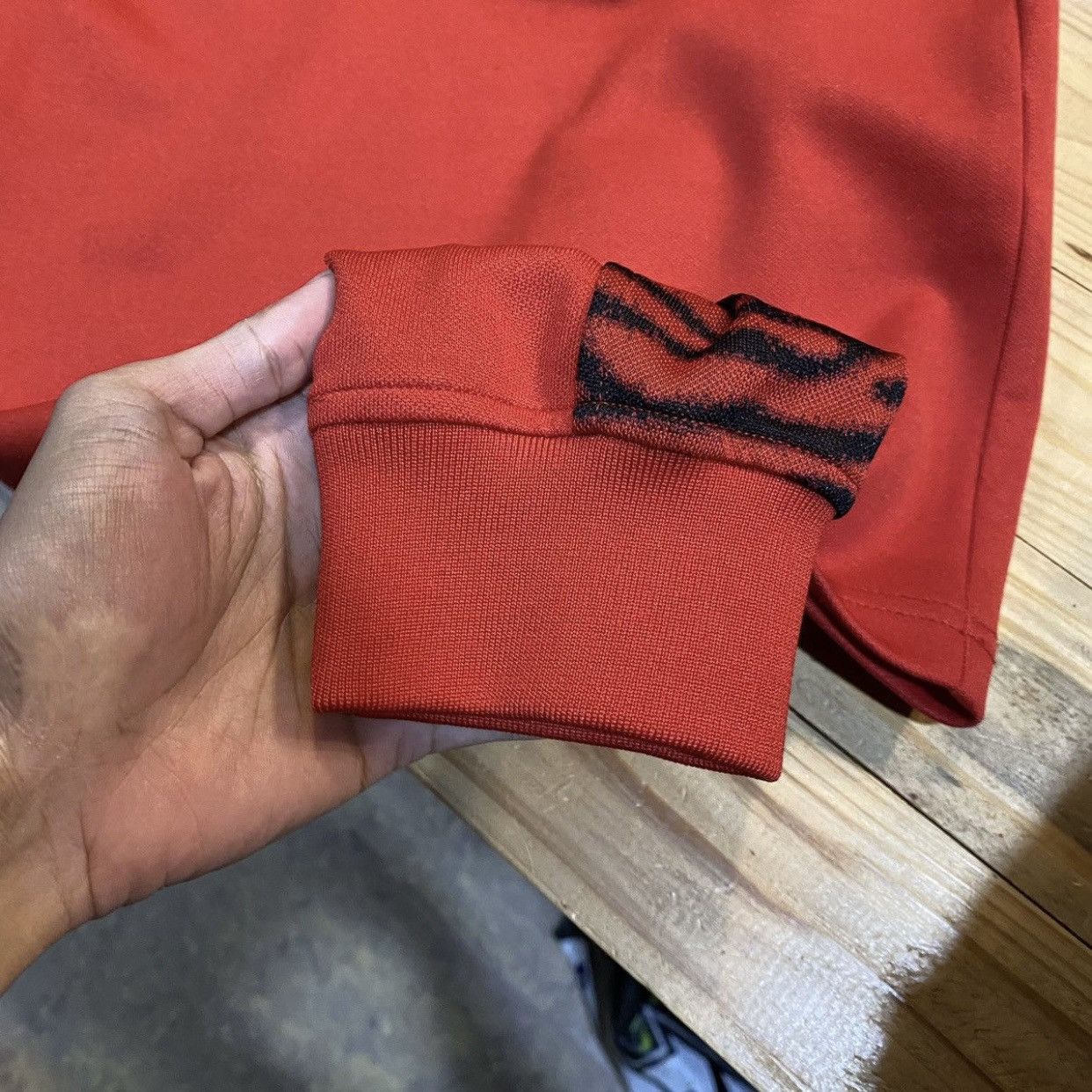 Supreme Supreme Zebra L/S Top Red Fall/Winter 2019 New Size US M / EU 48-50 / 2 - 5 Thumbnail