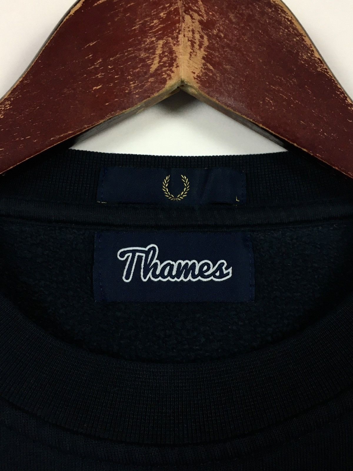 Thames MMXX. crewneck THAMES x FRED PERRY Chest Panel Sweater sweatshirt Size US L / EU 52-54 / 3 - 6 Thumbnail