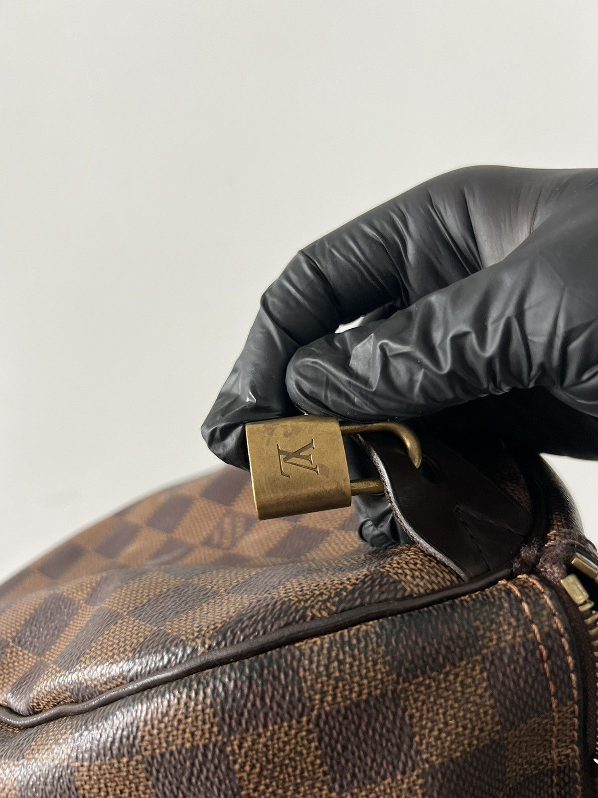Louis Vuitton Authentic Vintage Louis Vuitton Bag Speedy Size ONE SIZE - 19 Thumbnail