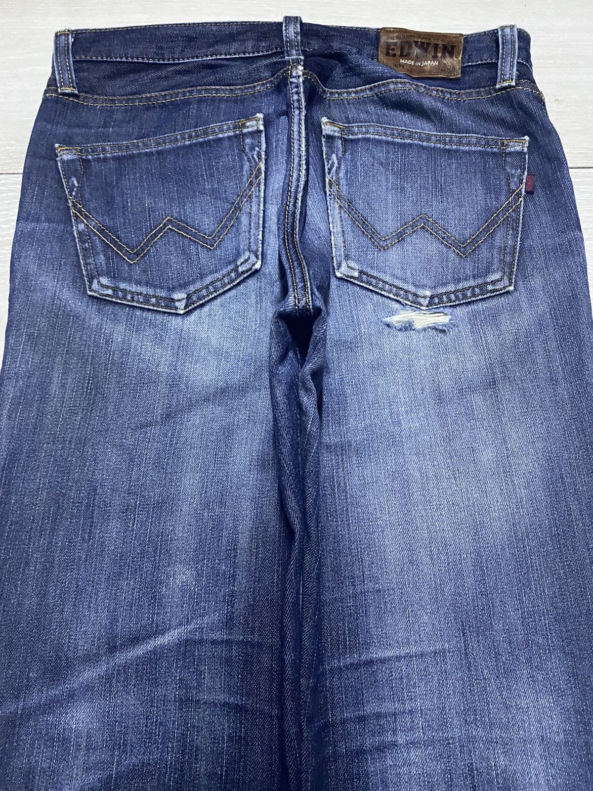 Edwin Vintage Edwin 403 Faded Wash Distressed Jeans Size US 32 / EU 48 - 4 Thumbnail
