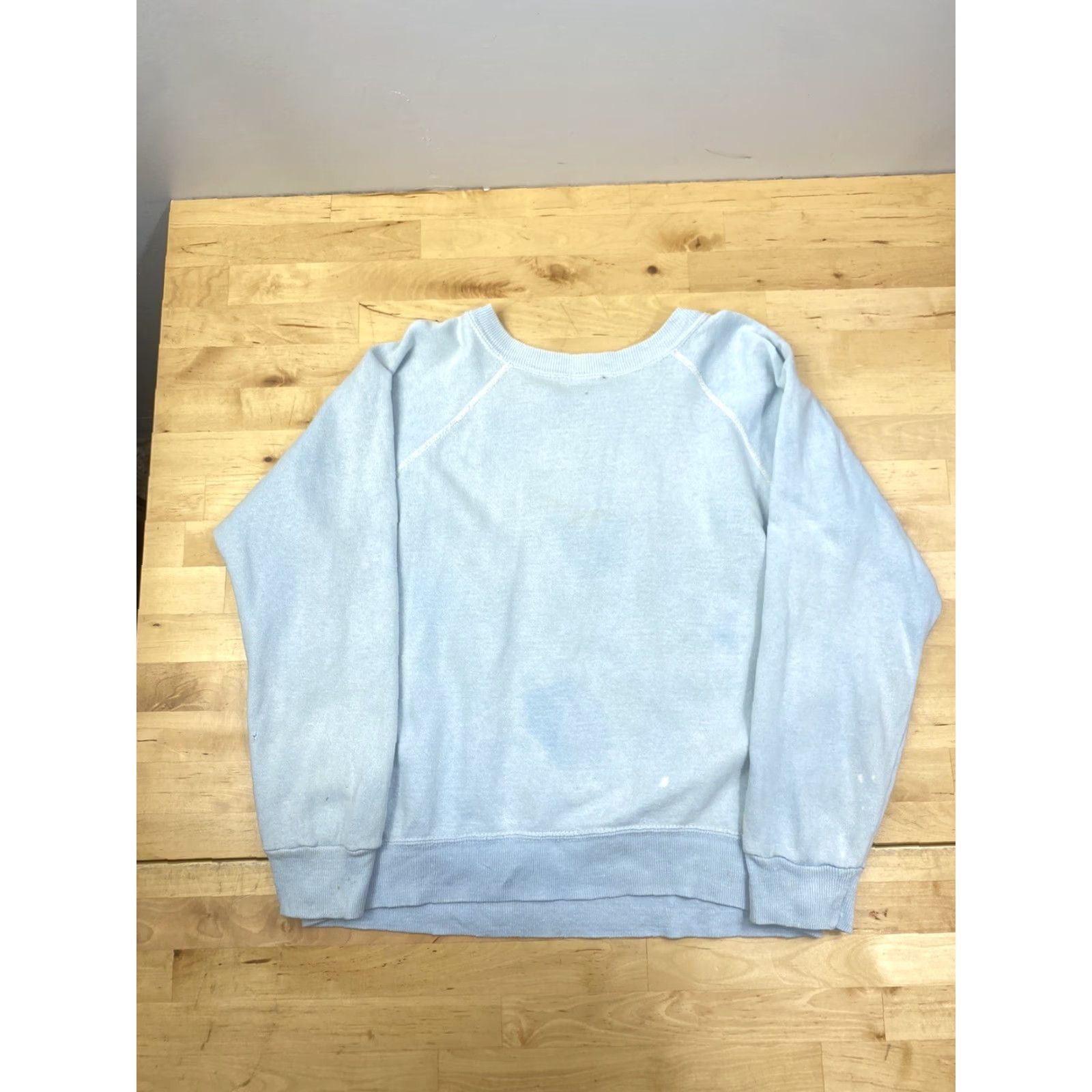 Vintage VINTAGE Seaworld Pullover Sweater Adult Small Blue Shamu Casual 80s Sweater Mens Size US S / EU 44-46 / 1 - 2 Thumbnail