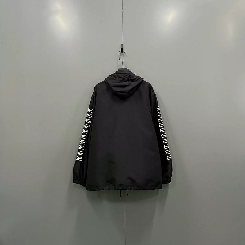 Balenciaga Balenciaga size 36 Side BB Printed Jacket Size S / US 4 / IT 40 - 2 Thumbnail