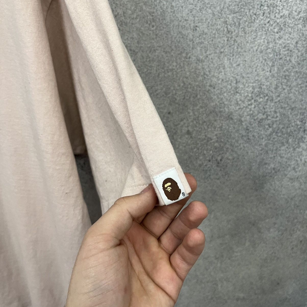Bape Bathing Ape Bape T Shirt Big Logo Size US L / EU 52-54 / 3 - 8 Thumbnail