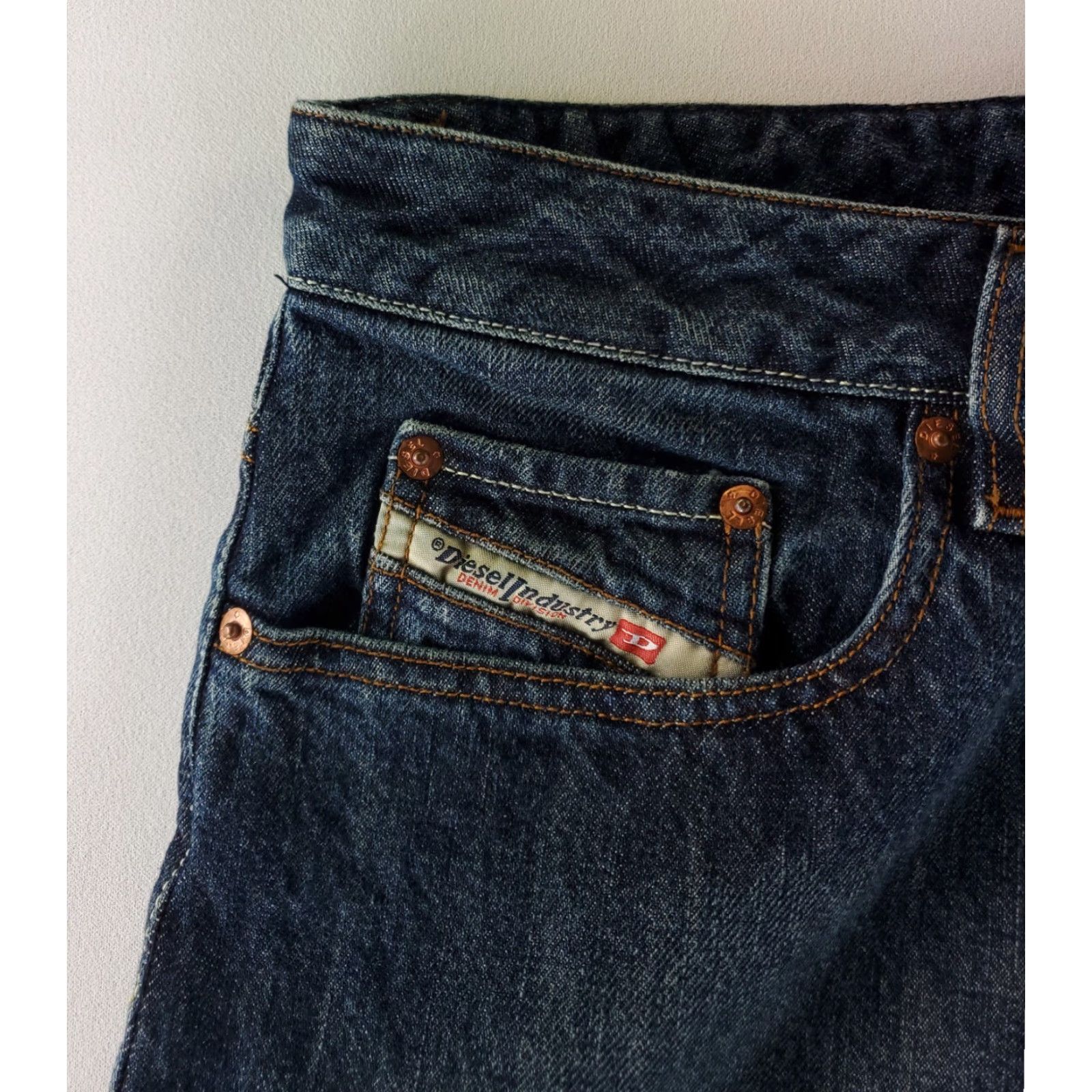 Diesel Diesel Industry Blue Jeans Rabox Made Italy Mens 40 (40x31 Actual) Size US 40 / EU 56 - 2 Thumbnail