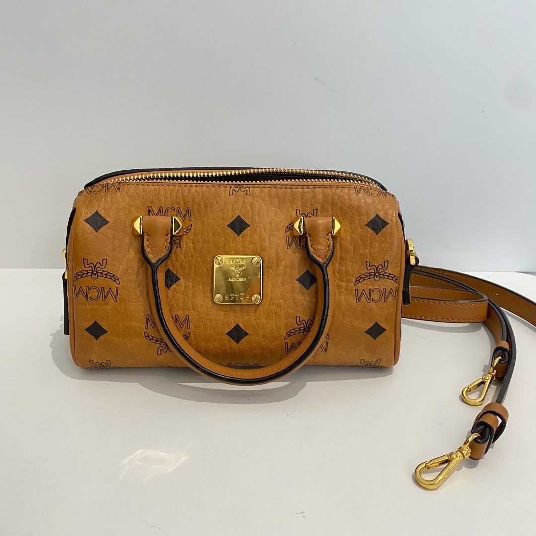 MCM Pre-loved Bag Very good condition Size ONE SIZE - 1 Thumbnail