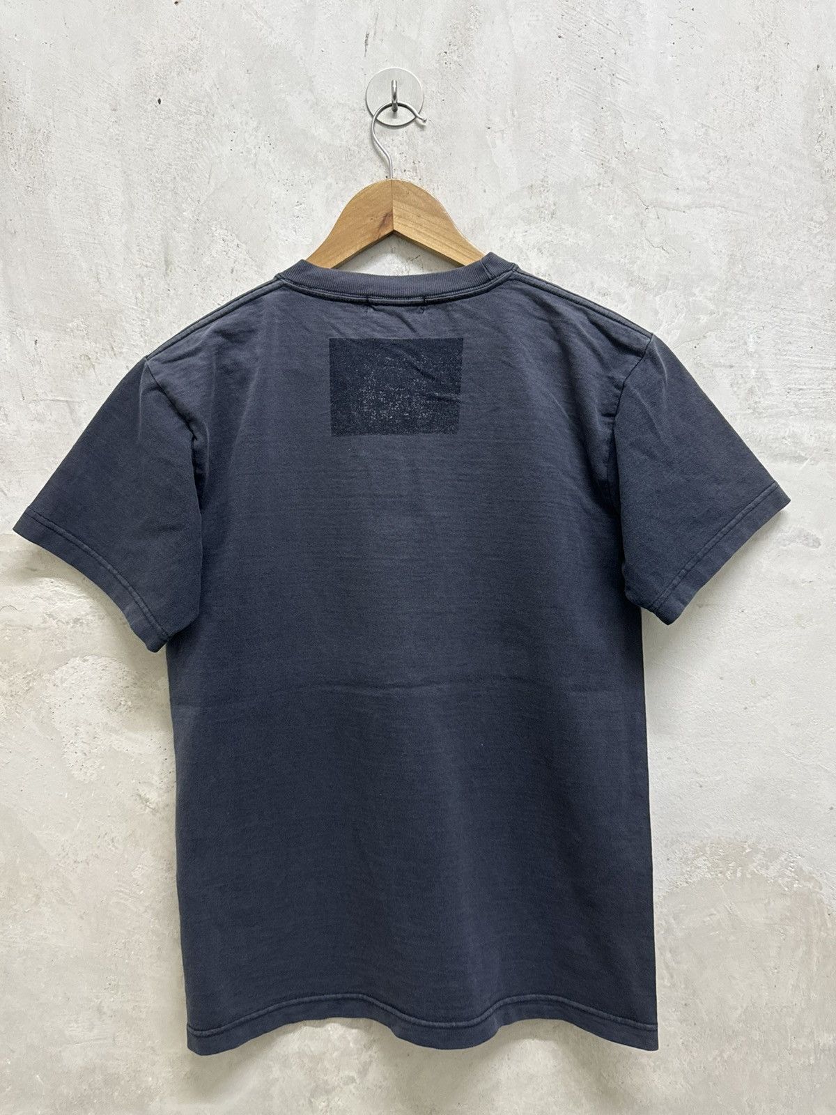 Vintage Thrashed Blank Sun Faded Photo T-Shirt Size US M / EU 48-50 / 2 - 3 Thumbnail
