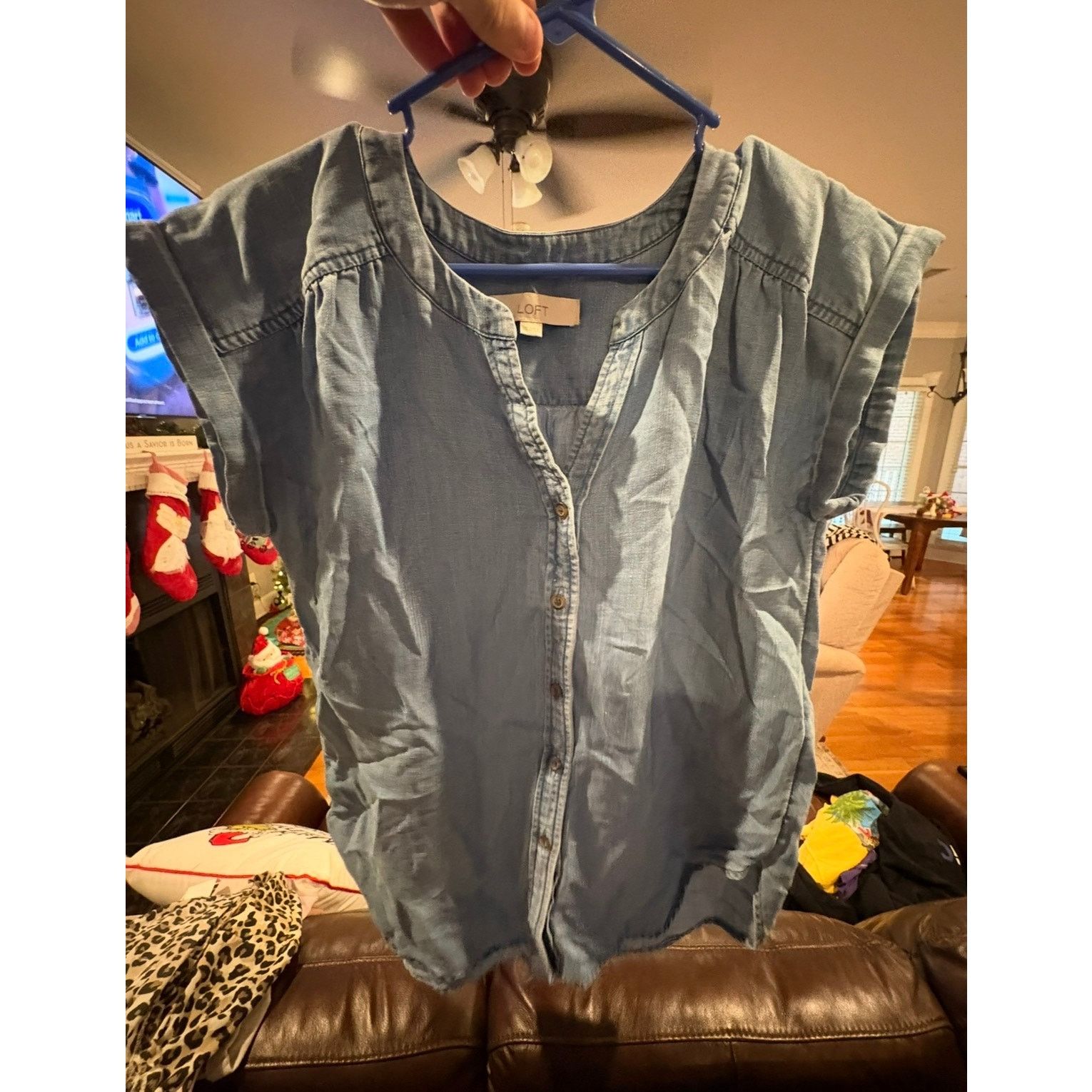 Loft LOFT Chambray Denim Button Front Blouse Women’s XS 0–2 Cap Size XS / US 0-2 / IT 36-38 - 2 Thumbnail