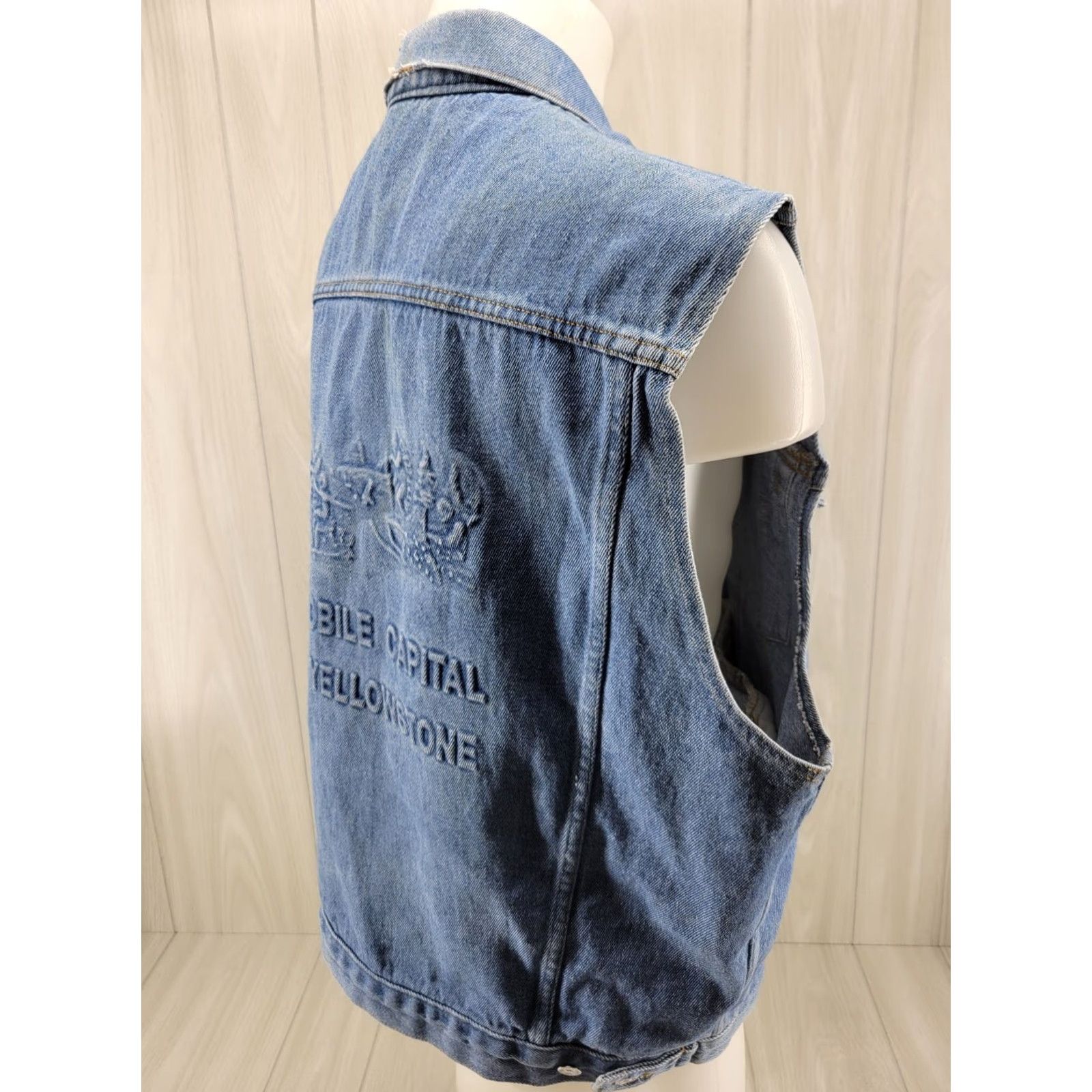 Vintage VINTAGE Snowmobile Capital West Yellowstone Jean Jacket Vest USA Large Blue Denim Mens Jacket Vest USA Size US 33 - 6 Thumbnail