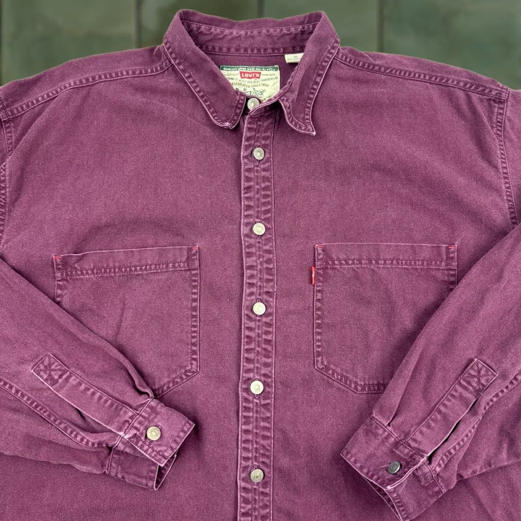 Levi's VINTAGE Levi's Button-Up Shirt Men XL Red 90s Cowboy Workwear Solid Cotton Collar Long Sleeve Button-Up Size US XL / EU 56 / 4 - 1 Thumbnail