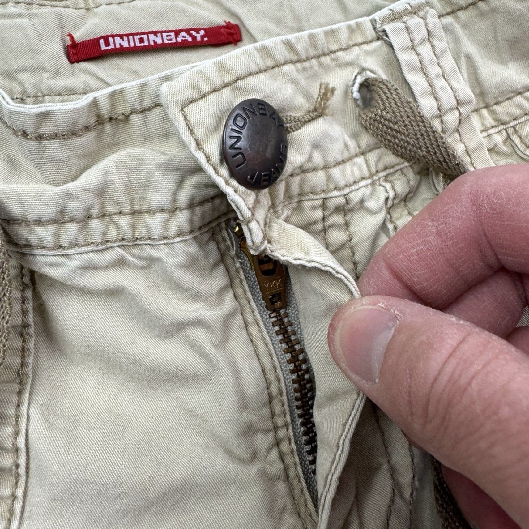 Vintage VINTAGE UnionBay Shorts Women 5 Khaki Hipster Y2K Short Shorts Drawstring 90s Womens Size 27" / US 4 / IT 40 - 6 Thumbnail