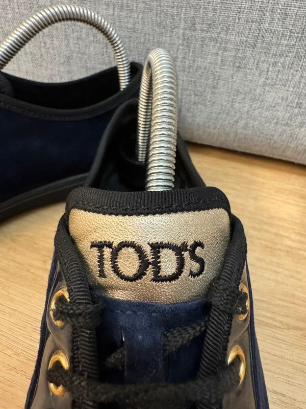 Tod's Tod's Italy Suede Navy Low Top Sneakers size 37,5 Size US 7.5 / IT 37.5 - 6 Thumbnail