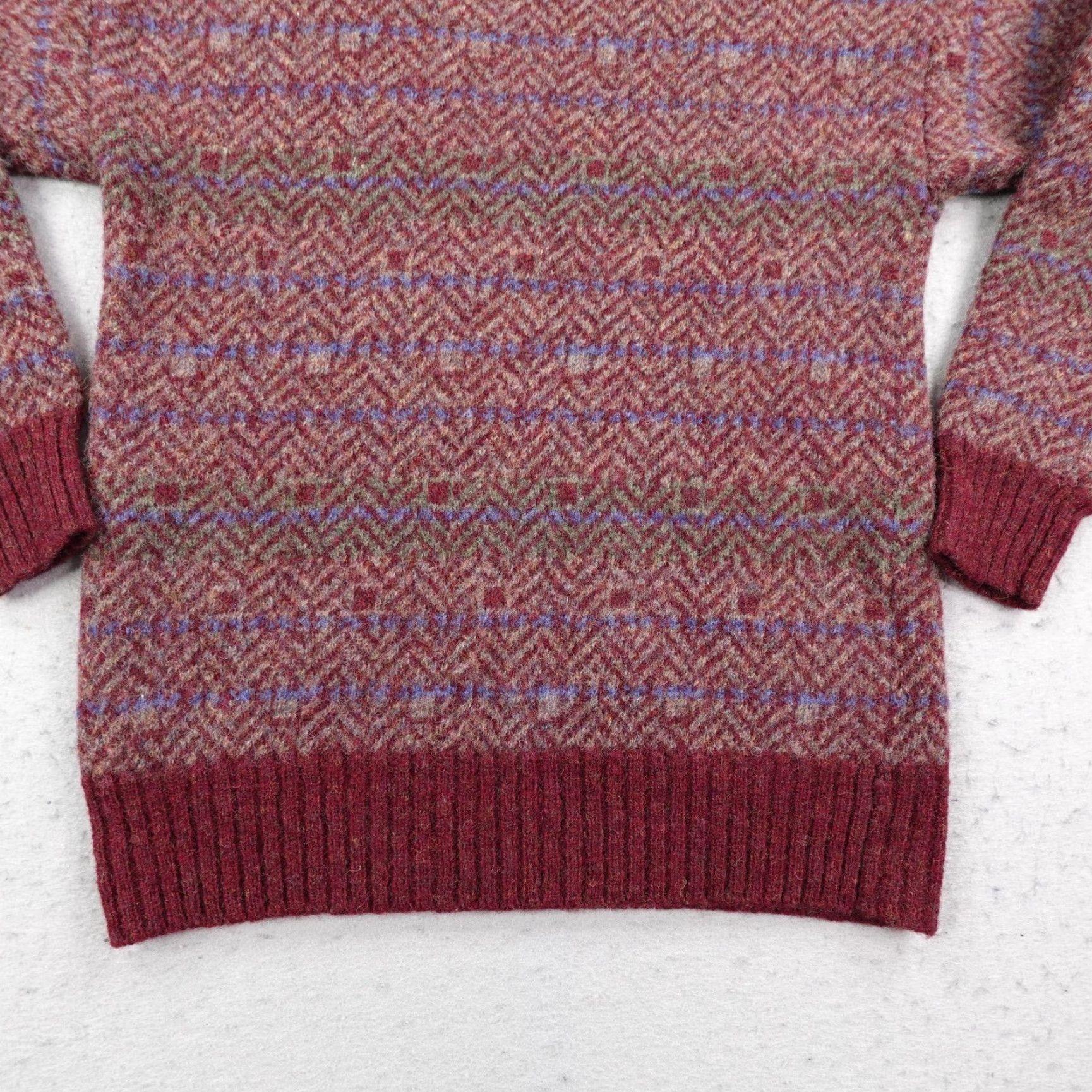 Vintage VINTAGE Alan Flusser Sweater Shirt Mens M Red Wool Herringbone Pullover 90s Outdoor Geometric Crew Neck Size US M / EU 48-50 / 2 - 3 Thumbnail