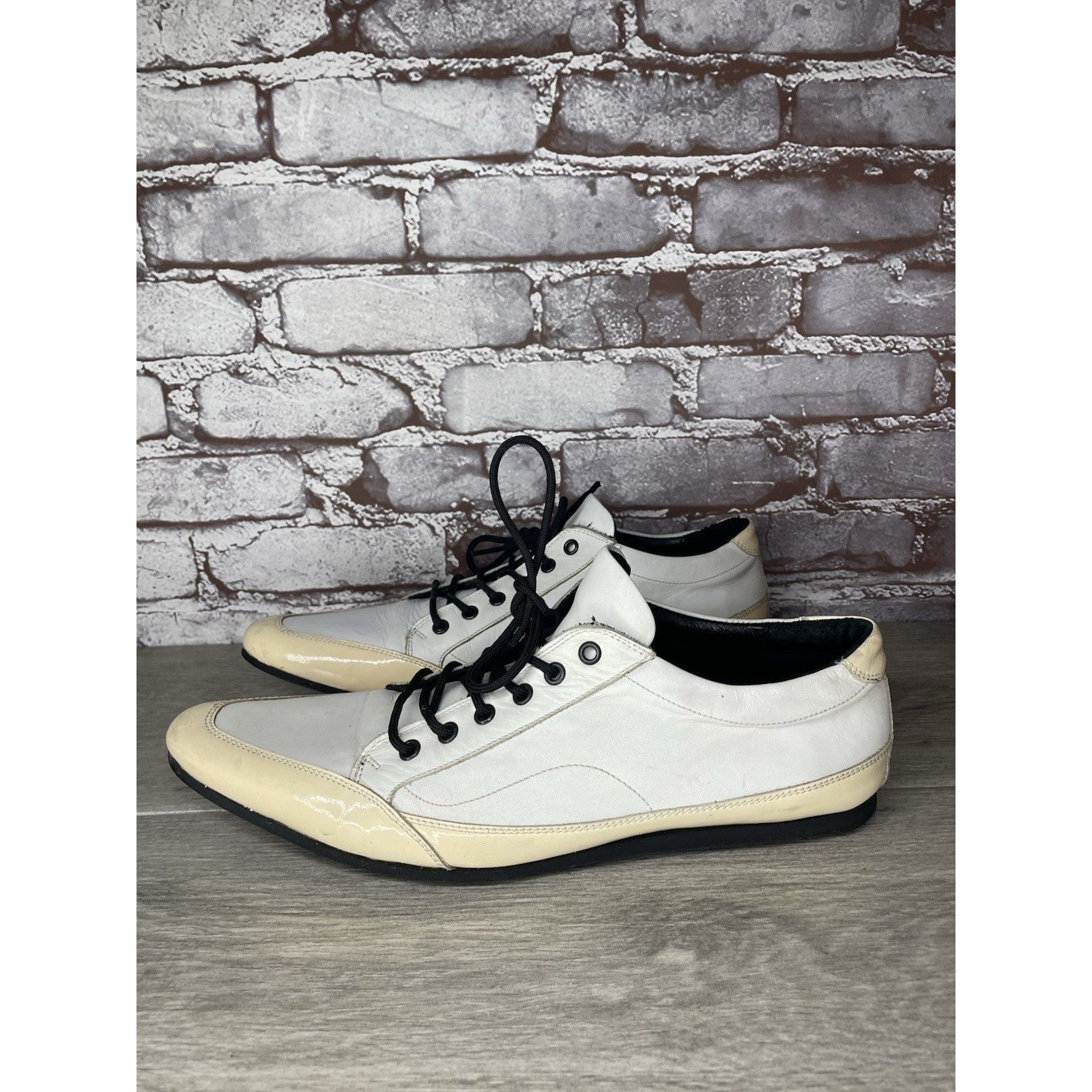 Vice Le Voice White Patent Leather Pointed Toe Oxfords Dress Shoe Size US 10.5 / EU 43-44 - 2 Thumbnail