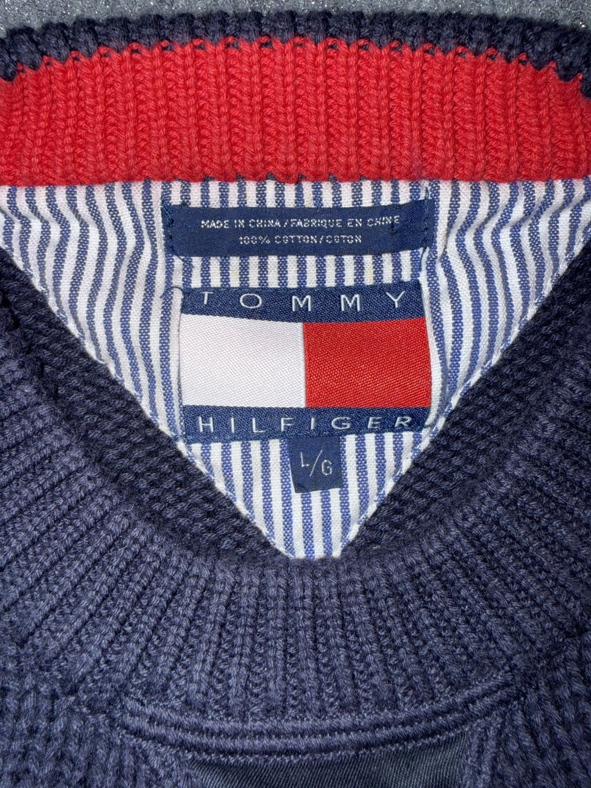 Tommy Hilfiger Vintage Tommy Hilfiger Crest Logo Knit Sweater L Size US L / EU 52-54 / 3 - 4 Thumbnail