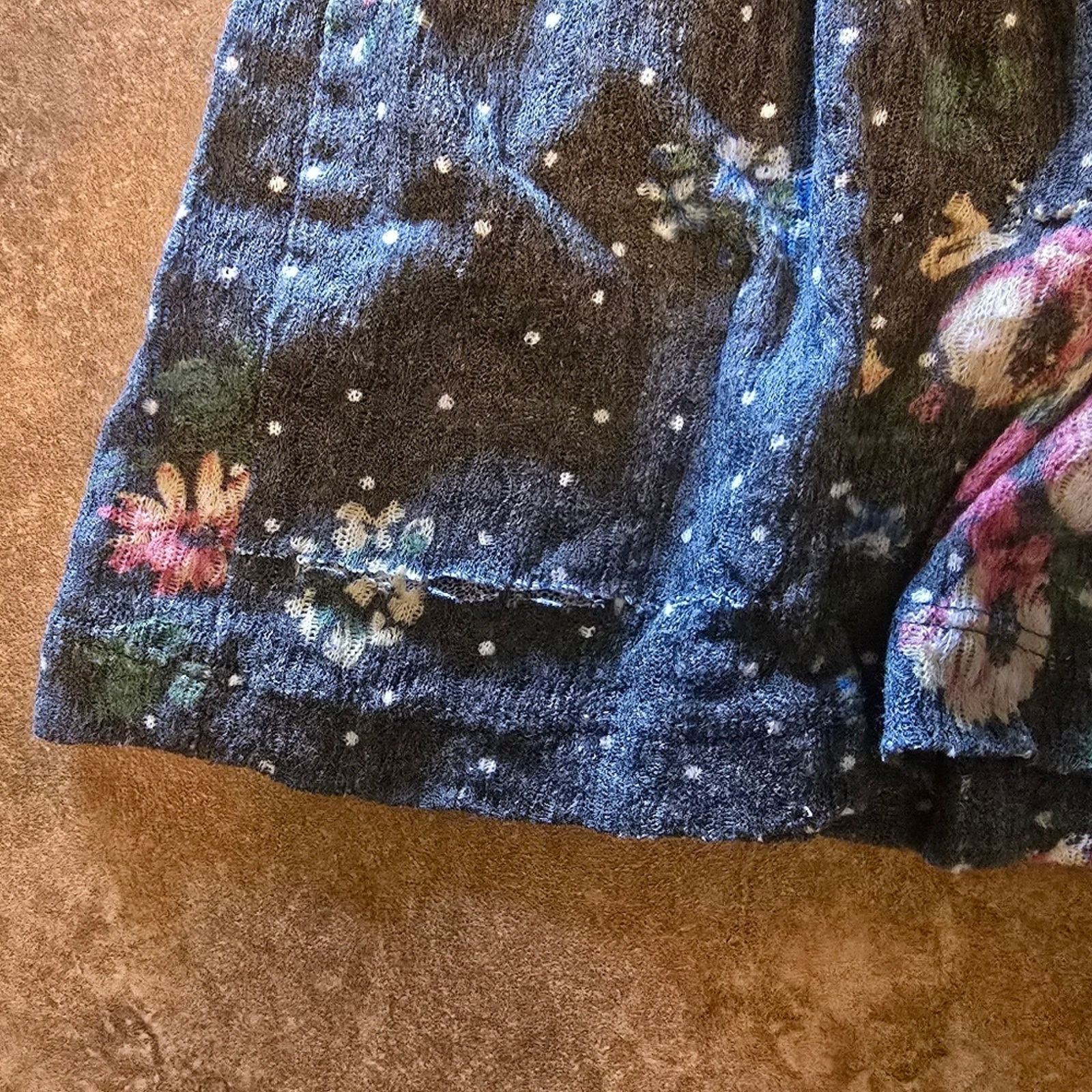 Other Dark Grey Floral Detailed Flowy 3/4 Sleeve Size ONE SIZE - 3 Thumbnail