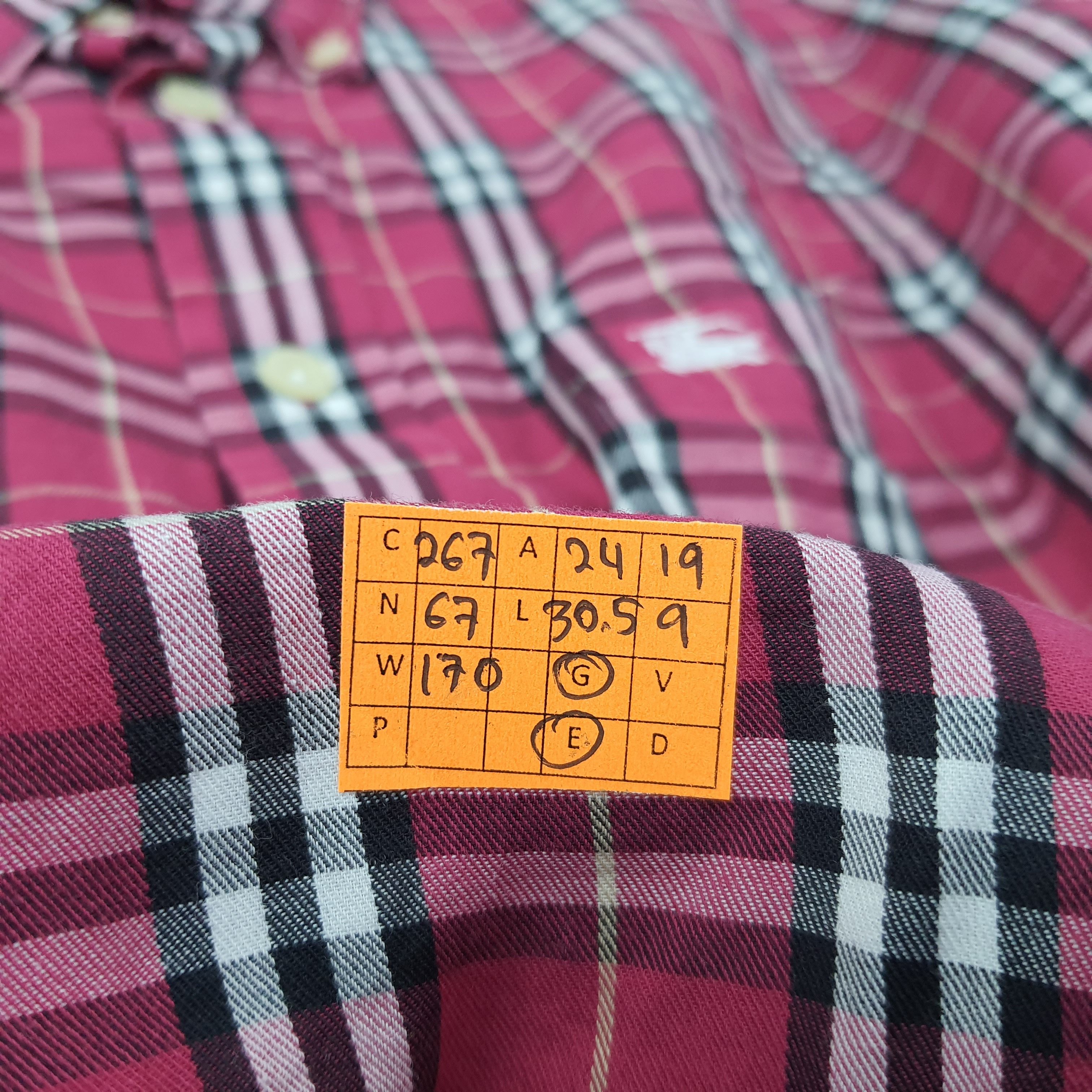 Burberry Vintage Burberry Nova Check Button Up Shirt C267N67 Size US L / EU 52-54 / 3 - 8 Thumbnail