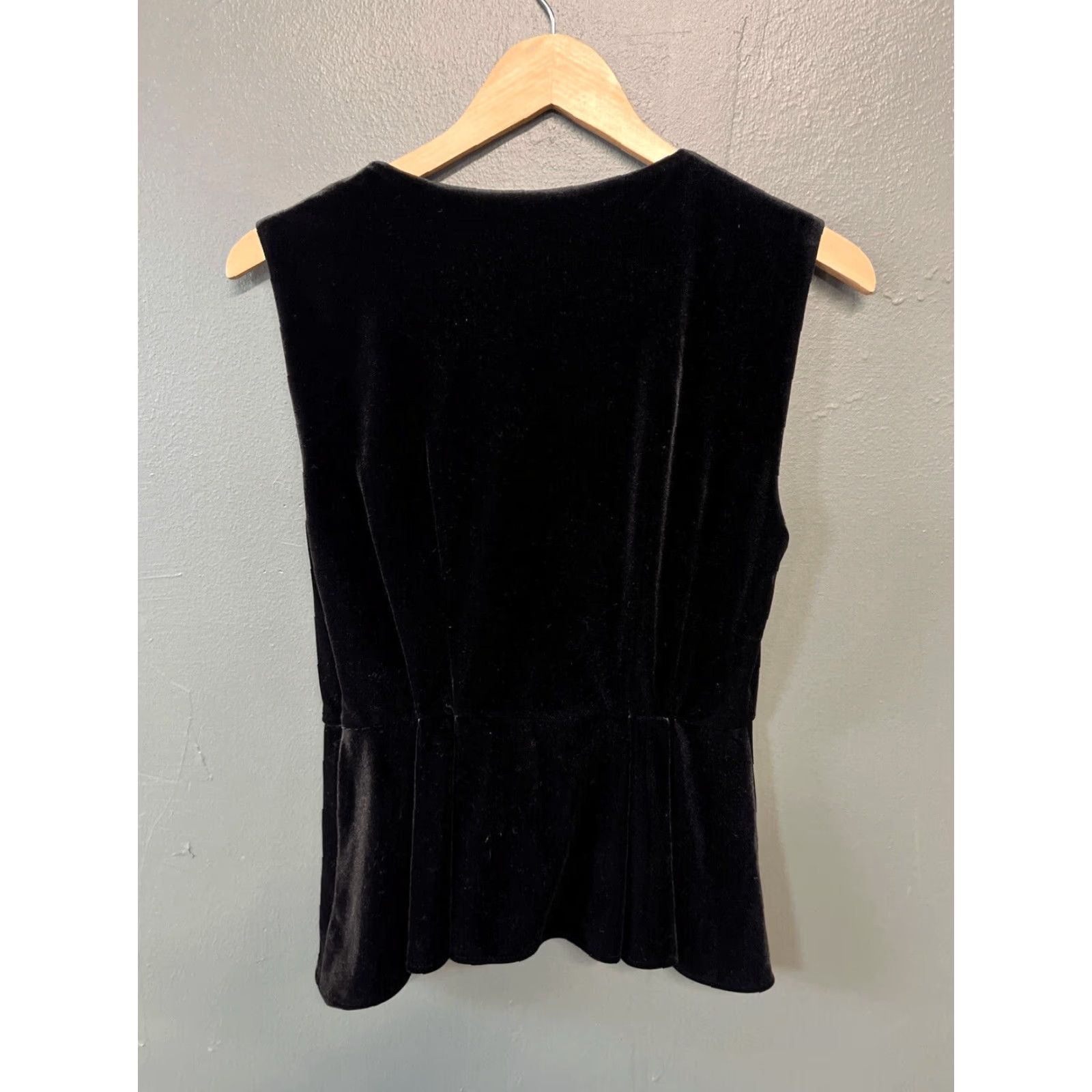 Zara ZARA Blouse Women's Velour Sleeveless Medium Black Size M / US 6-8 / IT 42-44 - 3 Thumbnail