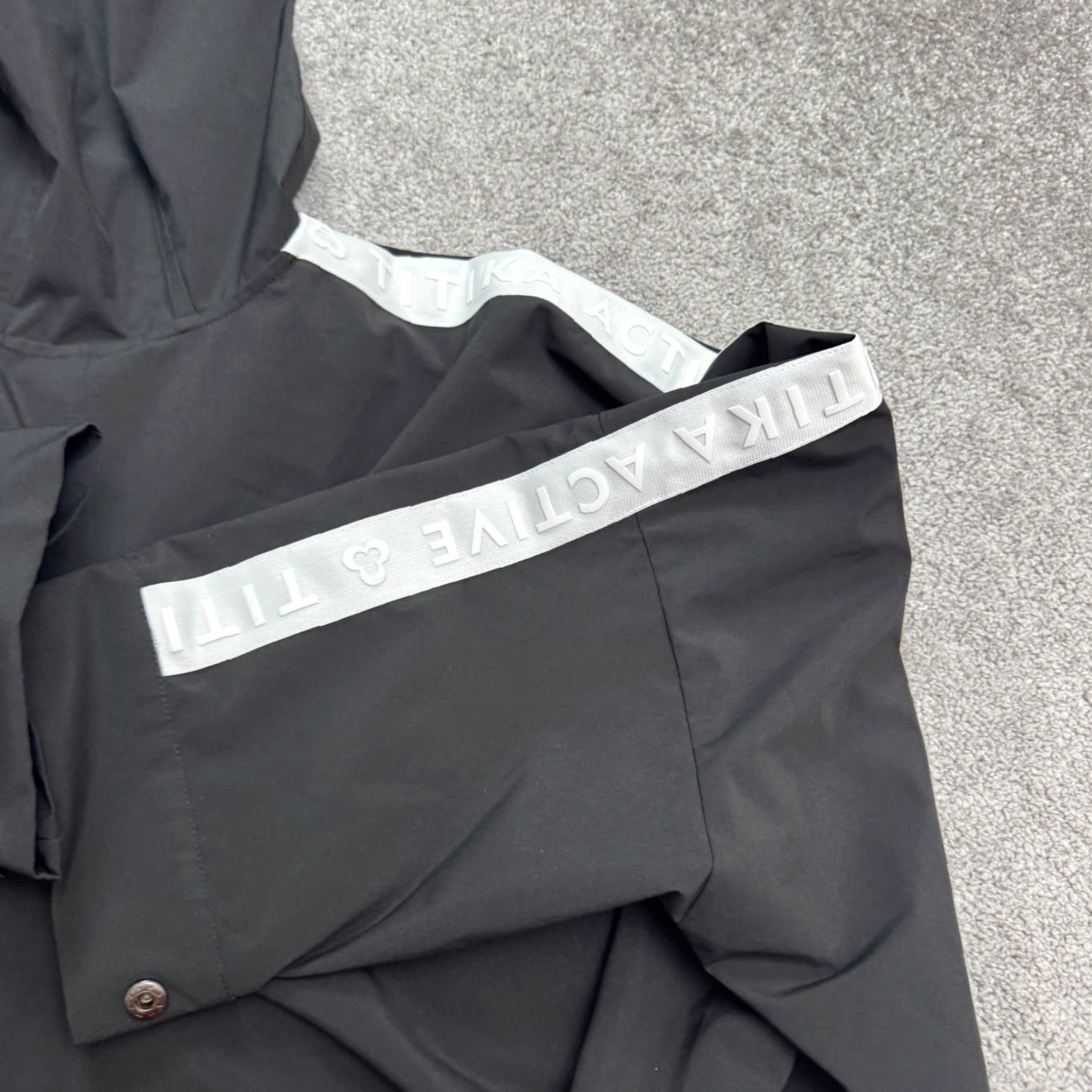 Vintage Titika Active Couture Cropped Hoodie Full Zip Windbreaker Jacket Womens Medium Jacket Size XL / US 12-14 / IT 48-50 - 3 Thumbnail