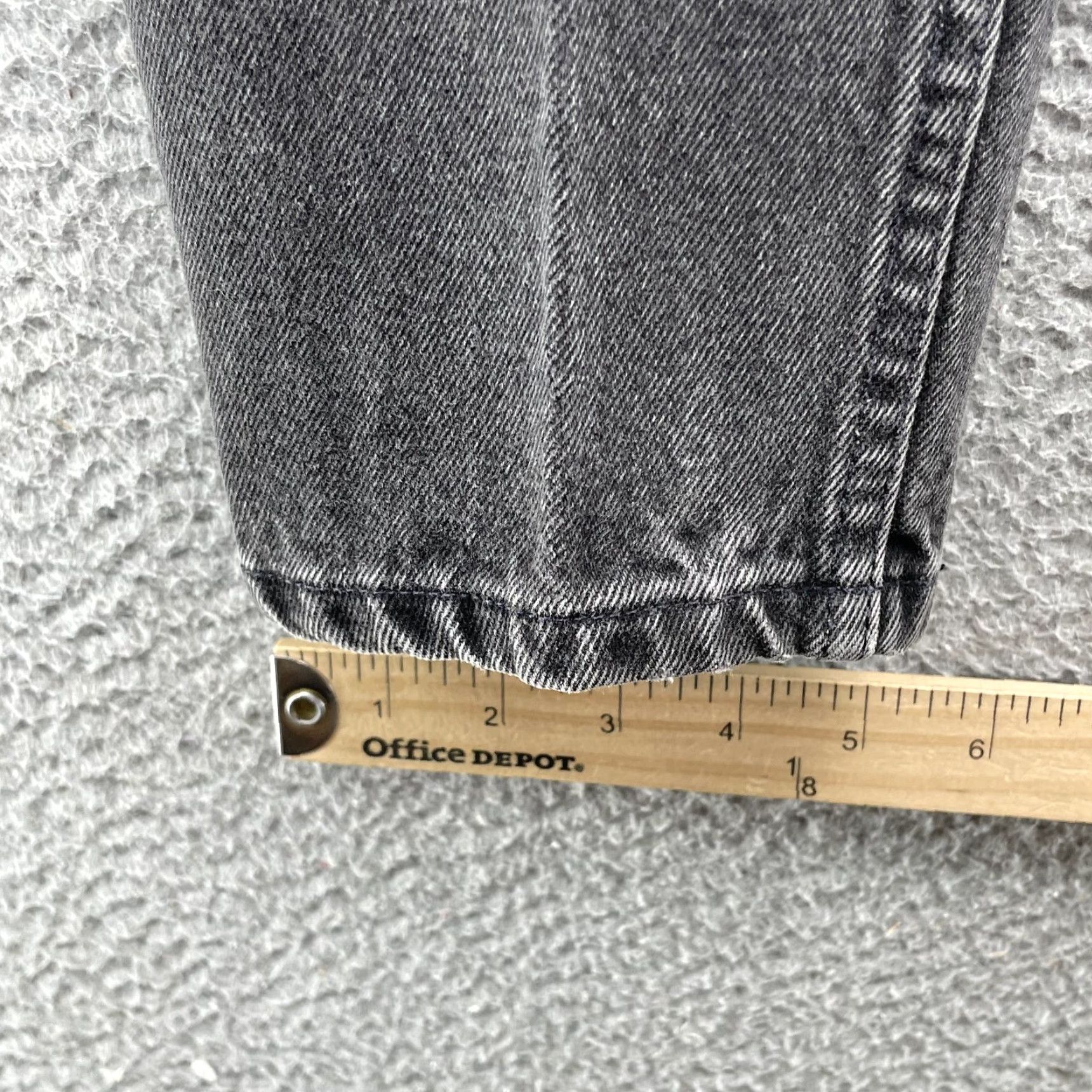 Levi's VTG Levi's 512 Jeans Women's Slim Taper 26x29 Black Denim 90s Grunge Streetwear USA Mens Girls Womens Size 26" / US 2 / IT 38 - 5 Thumbnail