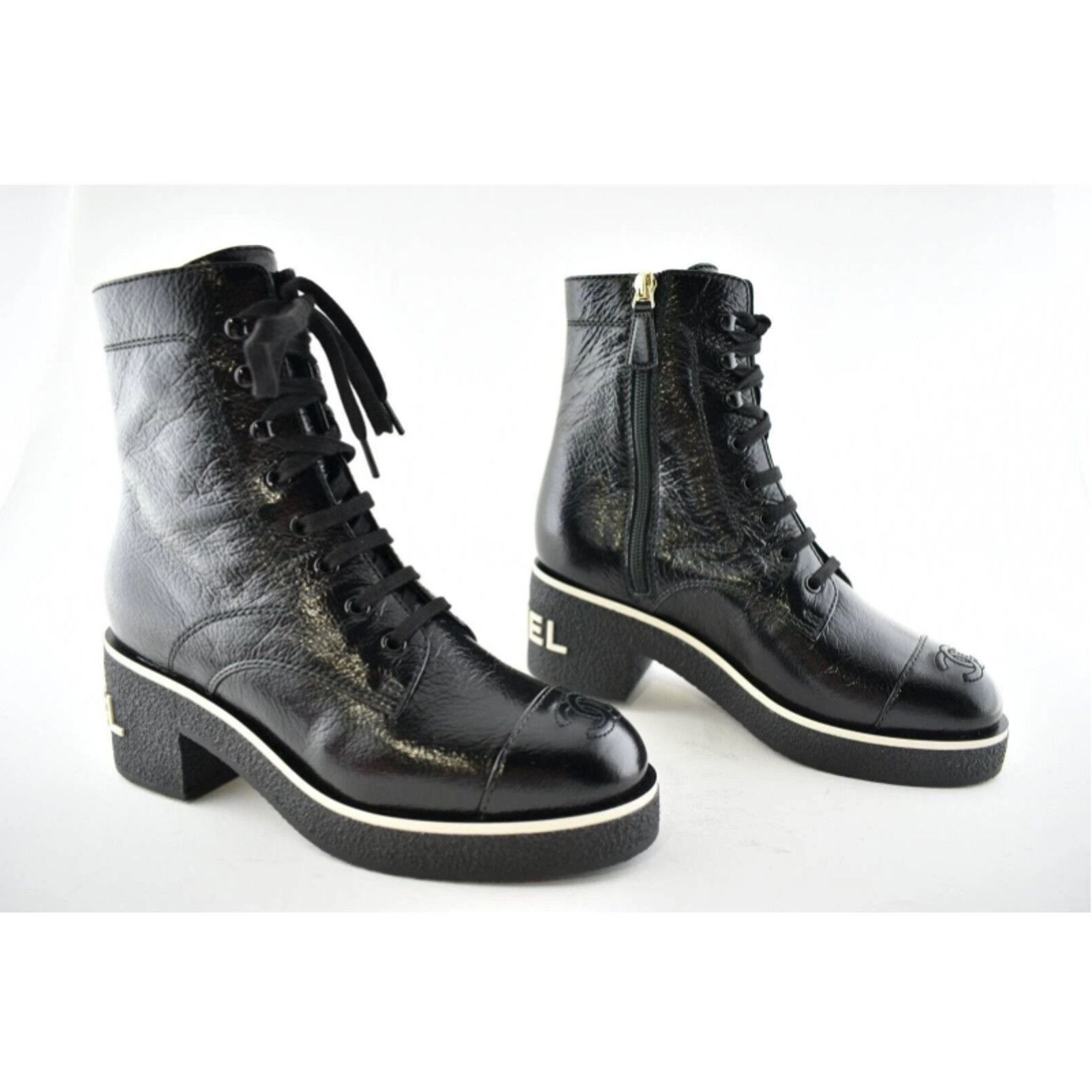 Chanel Chanel 21C Black Patent White Logo Combat Lace Up Tie Size US 10 / IT 40 - 4 Thumbnail