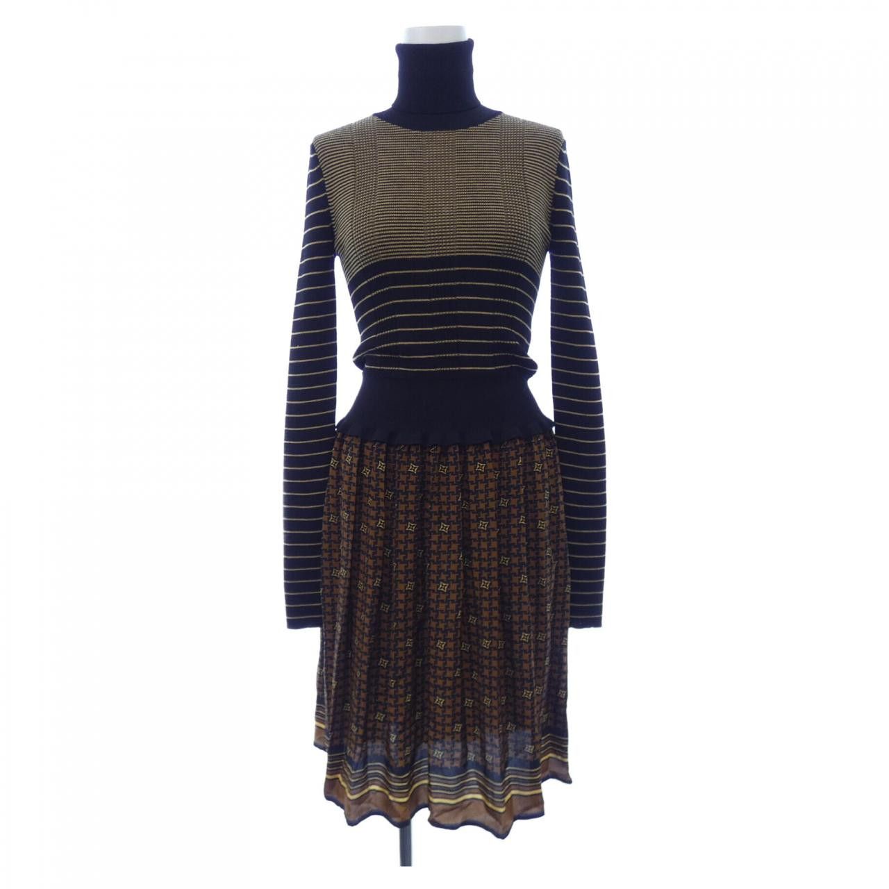 Louis Vuitton Louis Vuitton Louis Vuitton Dress Textile Dresses FJKD14XZT DUTY FREE for USA Size ONE SIZE - 1 Thumbnail