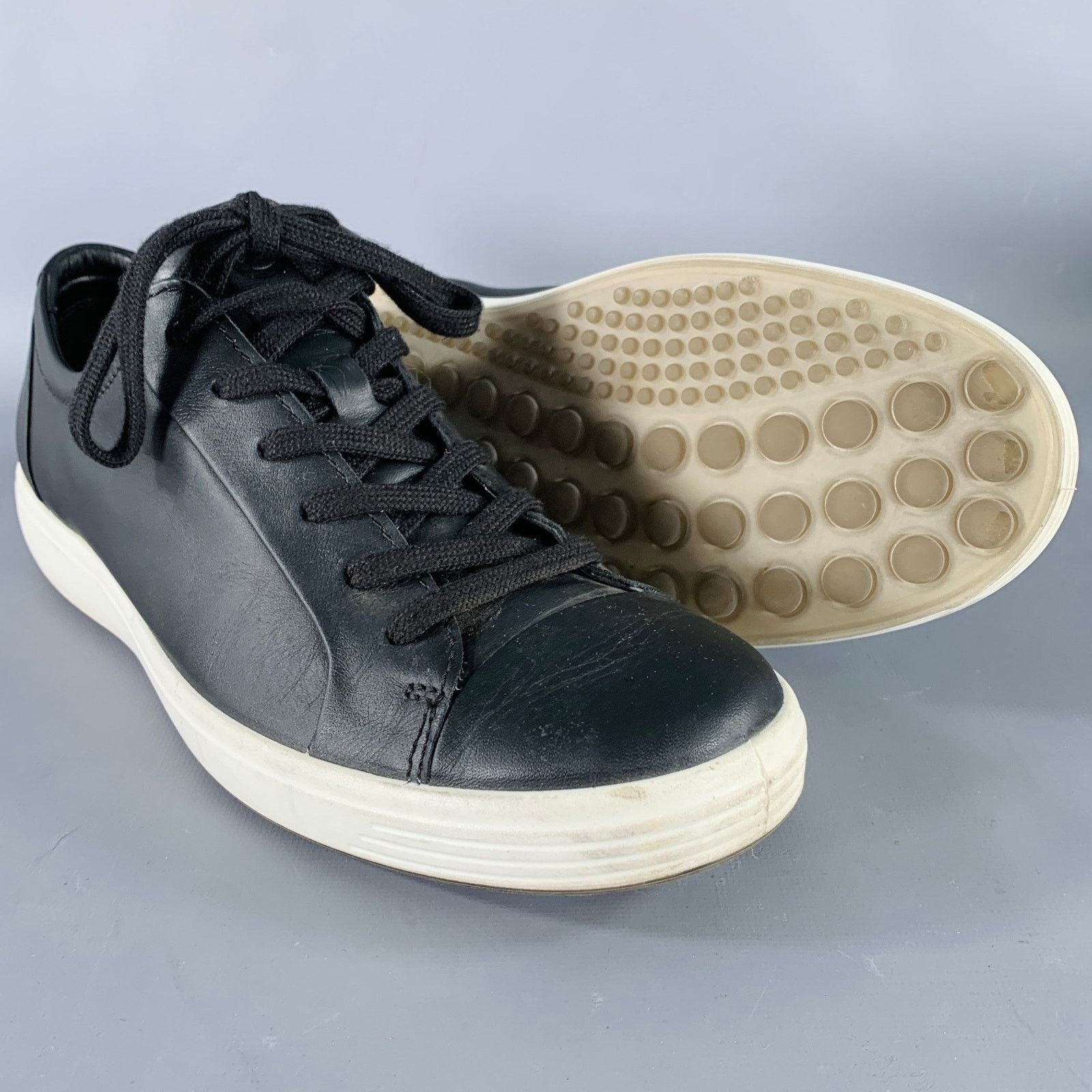 Ecco ECCO Size 9 Soft 7 Black White Leather Low Top Sneakers Size US 9 / EU 42 - 5 Thumbnail