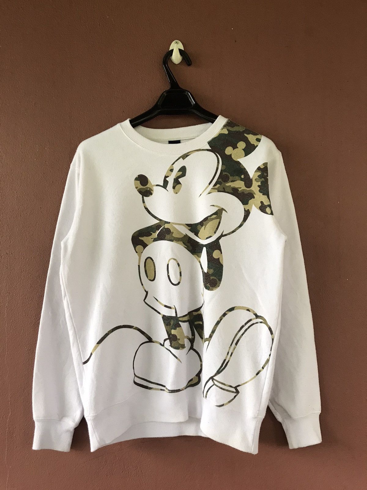 Disney Mickey Mouse Big Logo Sweatshirt Size M Size US M / EU 48-50 / 2 - 1 Thumbnail