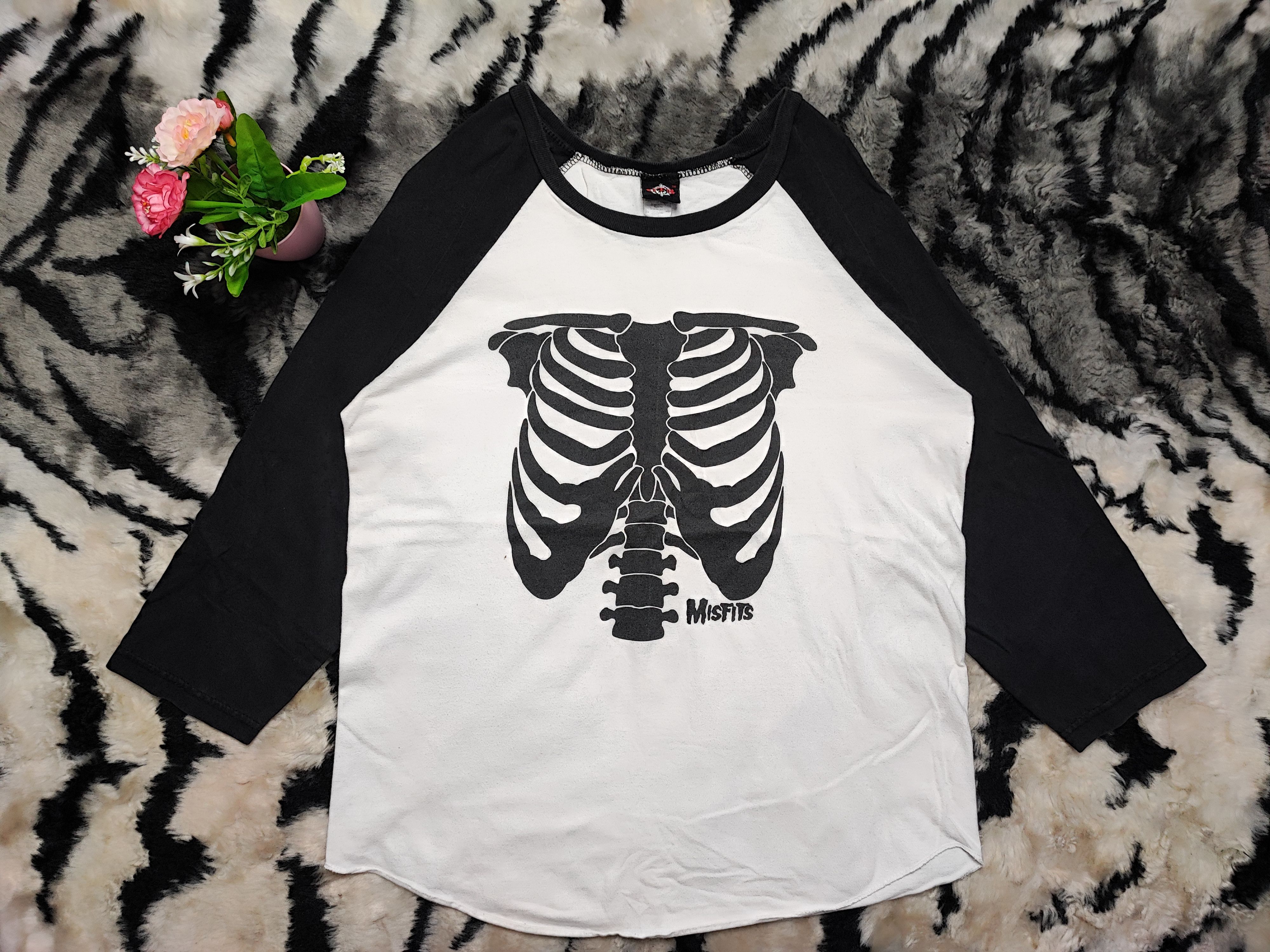 Band Tees Misfits Tshirt Size US M / EU 48-50 / 2 - 3 Thumbnail
