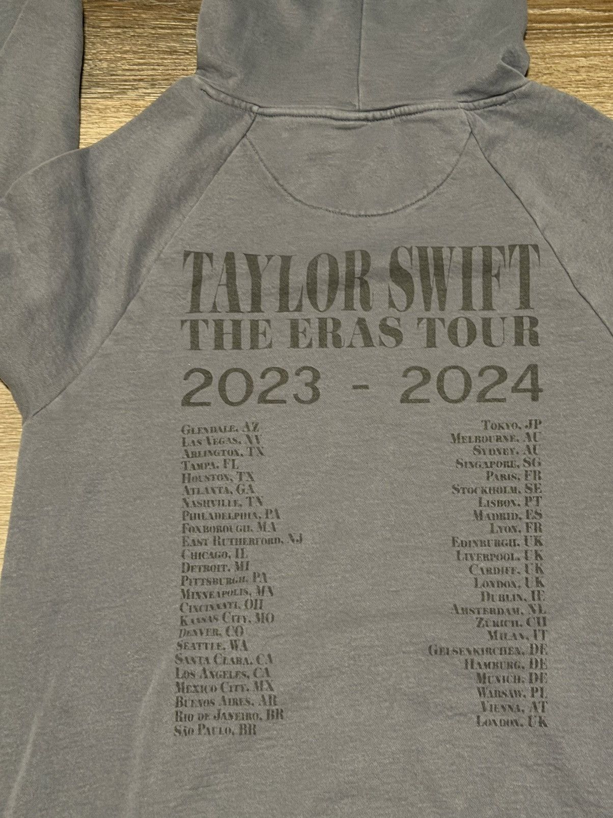 Other Taylor Swift “The Era tour” pullover hoodie Size M / US 6-8 / IT 42-44 - 4 Thumbnail