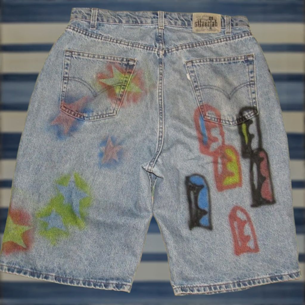 Denime Vtg LEVIS Silvertab Baggy Denim Graffiti Shorts 36 Size US 36 / EU 52 - 1 Thumbnail