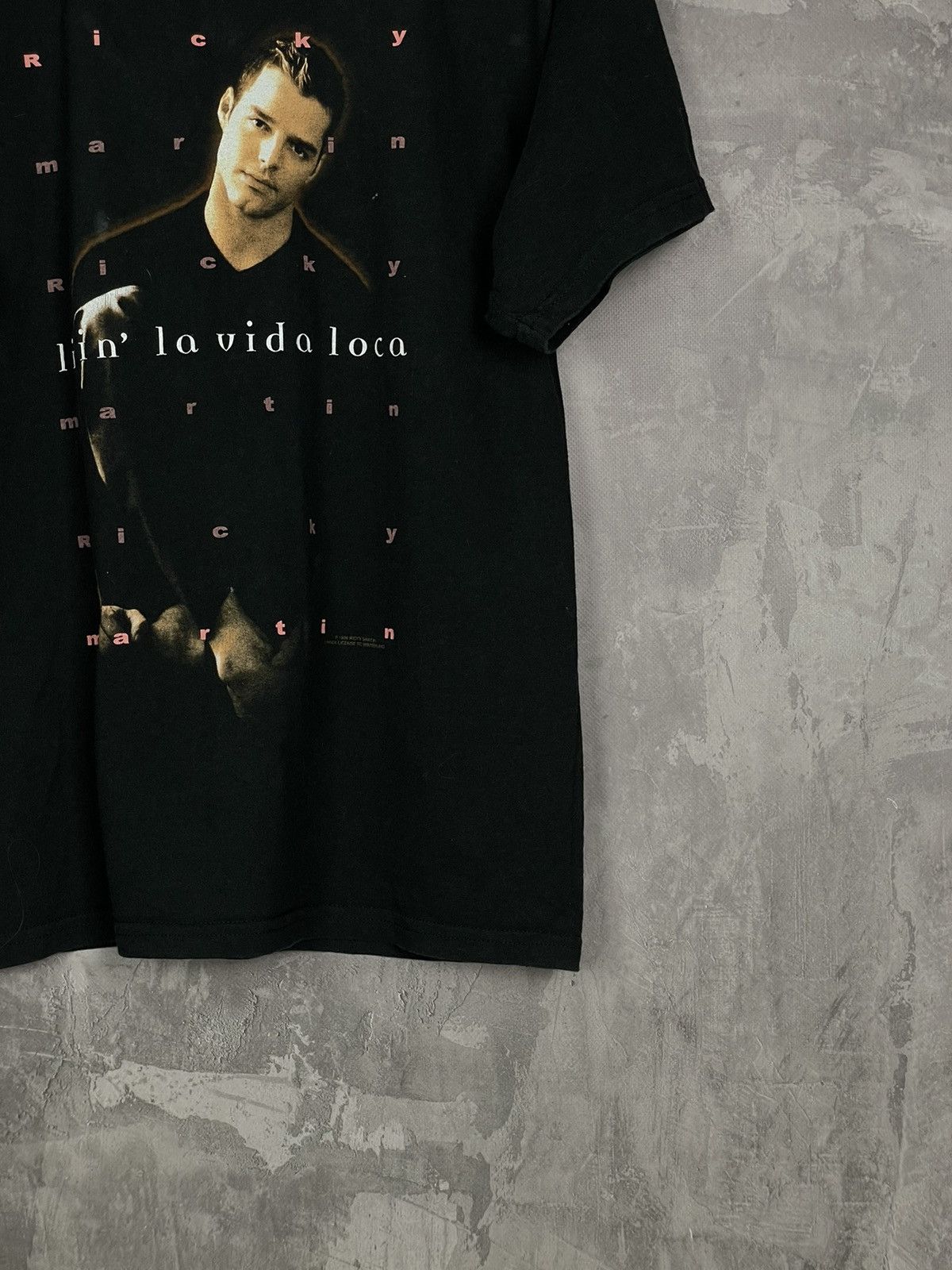 Band Tees × Tultex × Vintage Ricky Martin Vintage 90s Rock Music Y2K Logo Band T-Shirt Size US S / EU 44-46 / 1 - 6 Thumbnail