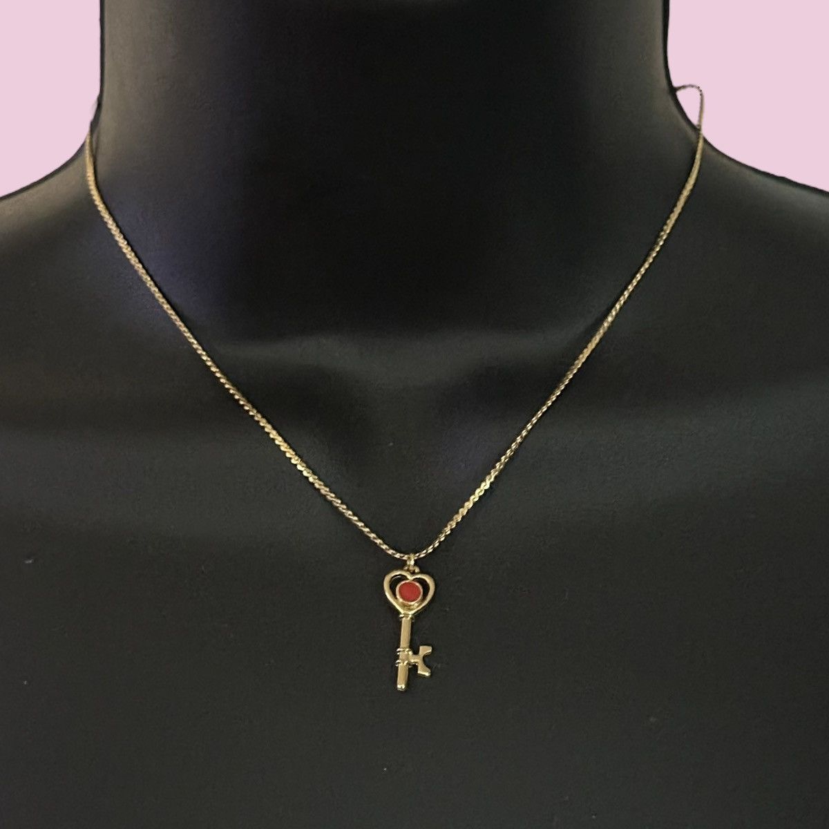 Vintage Vintage gold tone skeleton heart key pendant necklace Size ONE SIZE - 1 Thumbnail