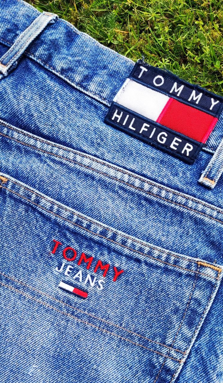 Tommy Hilfiger Vintage Tommy Jeans High Waist Blue, Embroidered Logo, 1999 Size US 33 - 10 Thumbnail