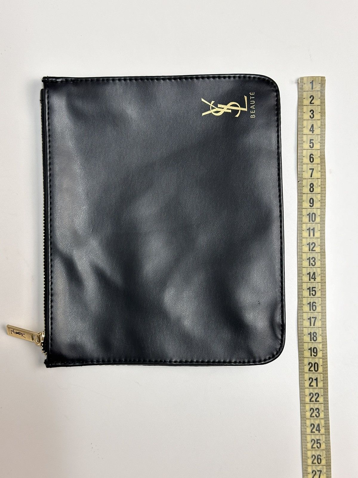 Yves Saint Laurent Yves Saint Laurent Black Leather Clutch Pouch 17x20cm Size ONE SIZE - 15 Thumbnail