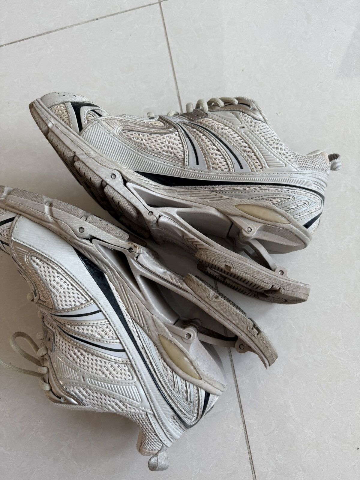 Balenciaga BALENCIAGA X-PANDER SNEAKERS Size US 9 / EU 42 - 5 Thumbnail