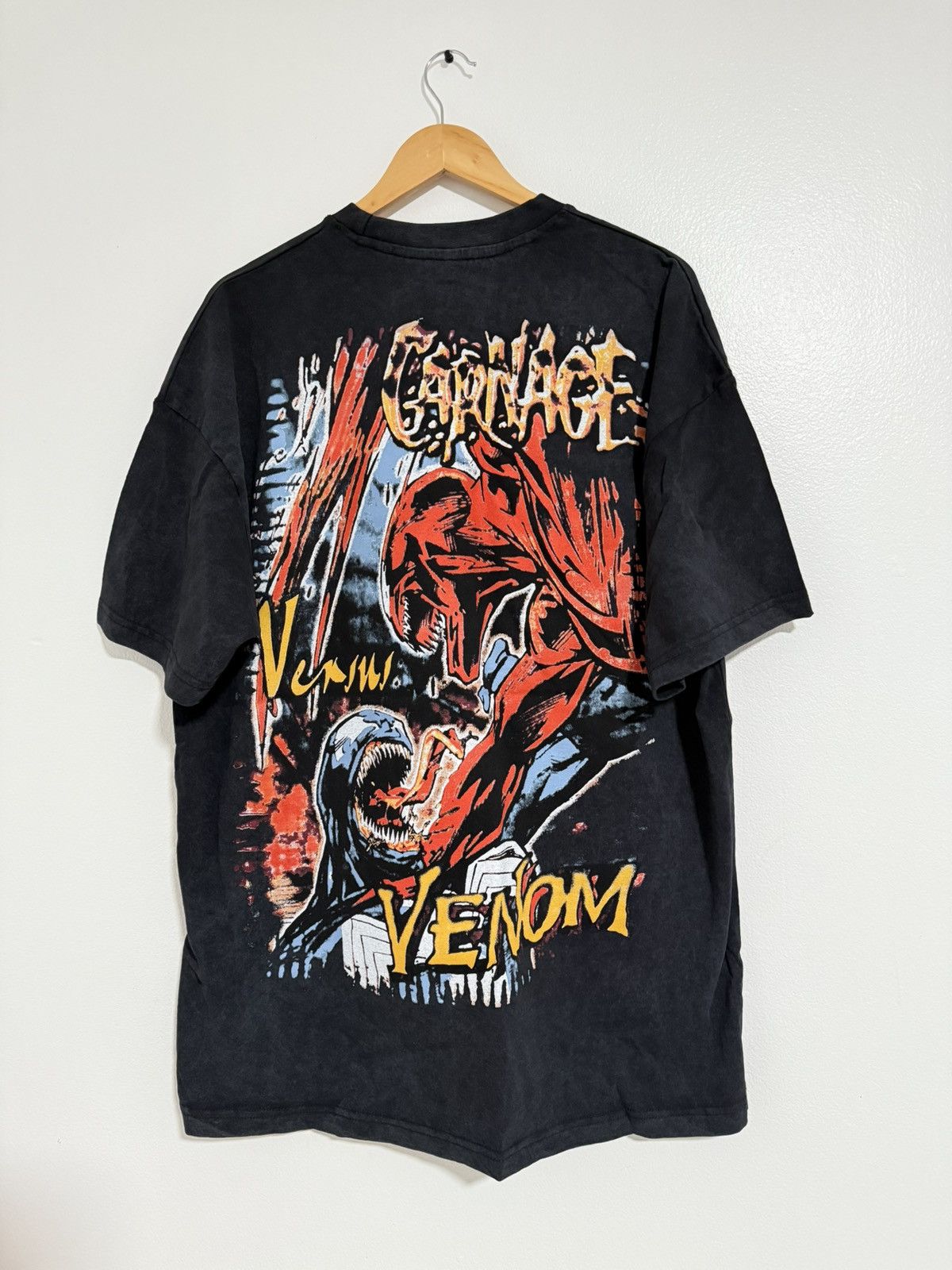 Marvel Comics × Supreme Venom vs Carnage heavyweight tee Size US L / EU 52-54 / 3 - 2 Thumbnail
